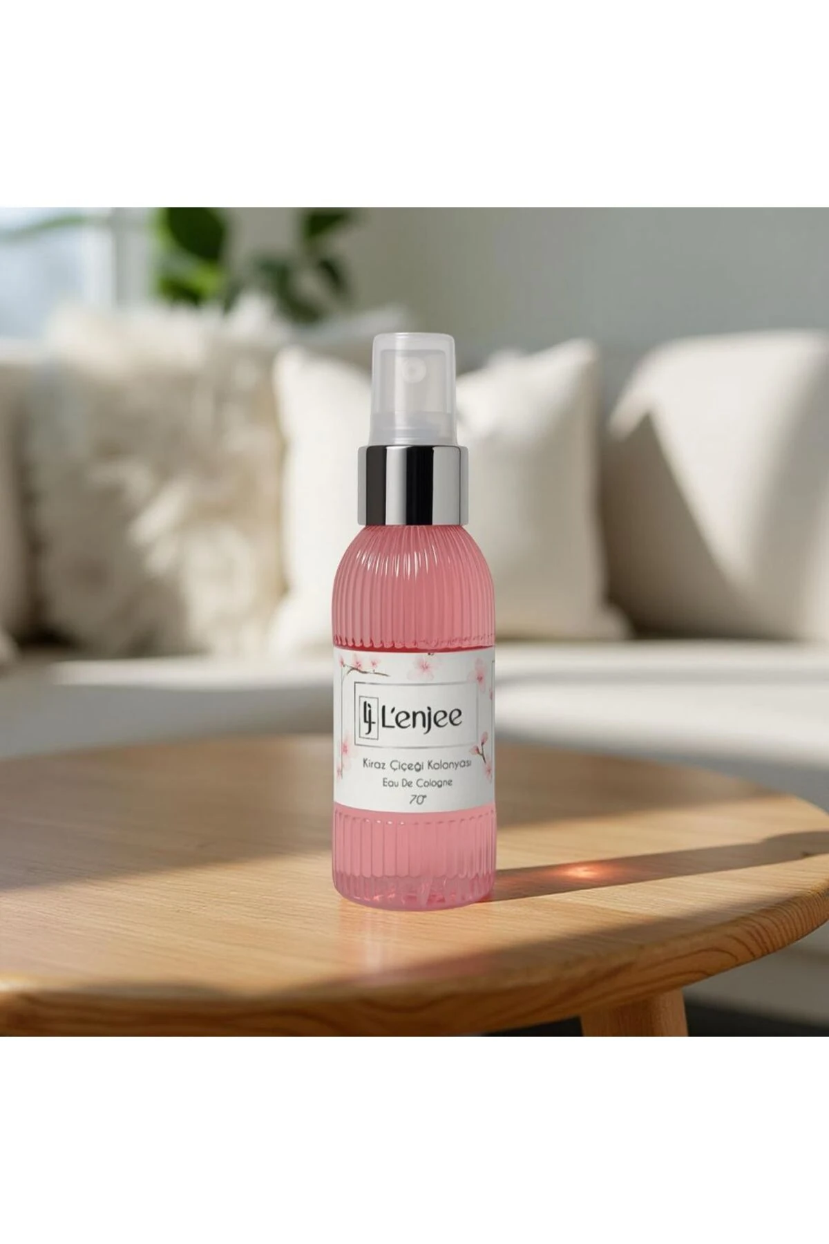 Kiraz Çiçeği Kolonyası