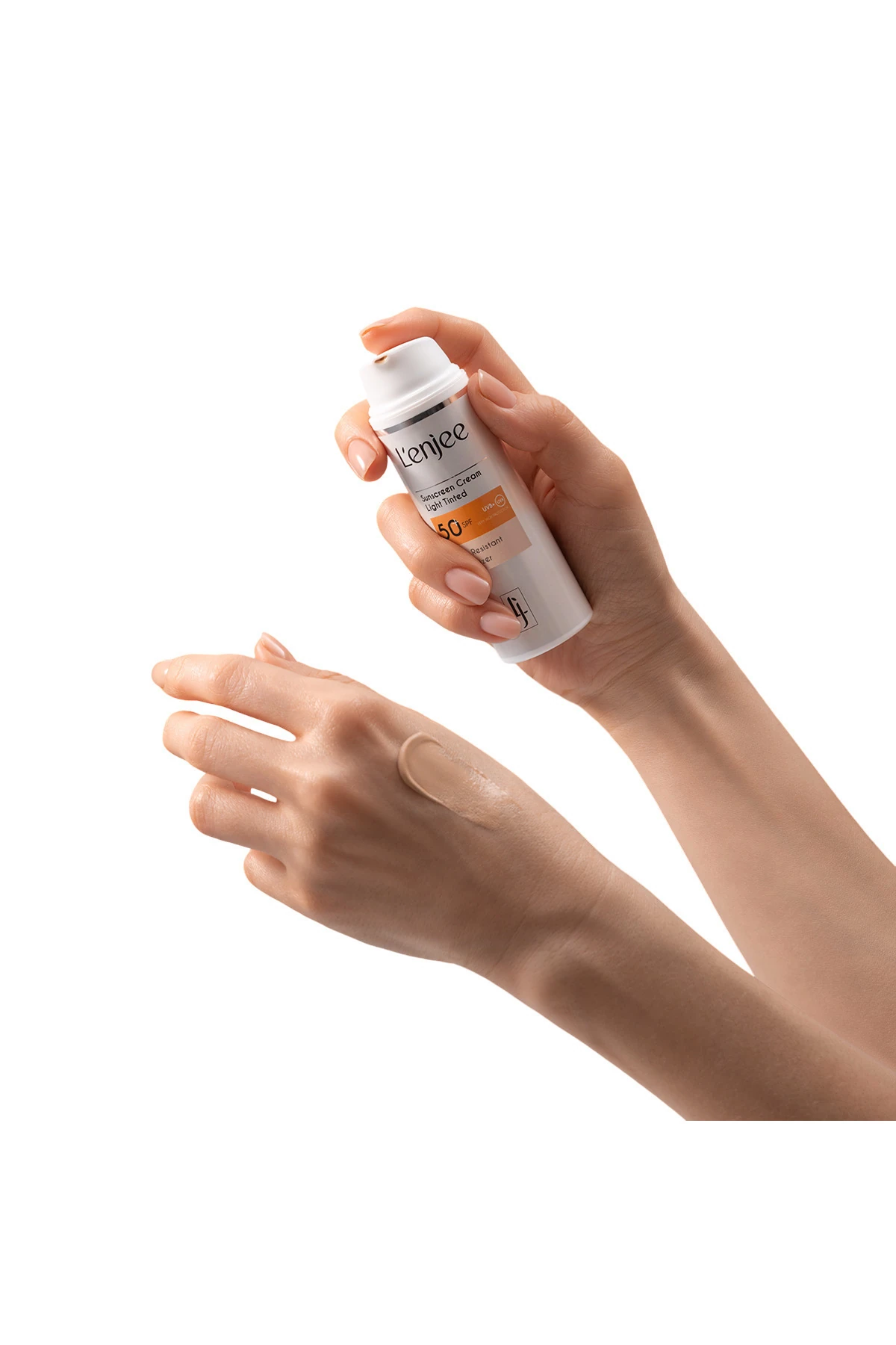 Nemlendirici Leke Karşıtı Açık Ton Güneş Kremi SPF50+ | Sunscreen SPF50+ (Niacinamide,Alpha Arbutin)