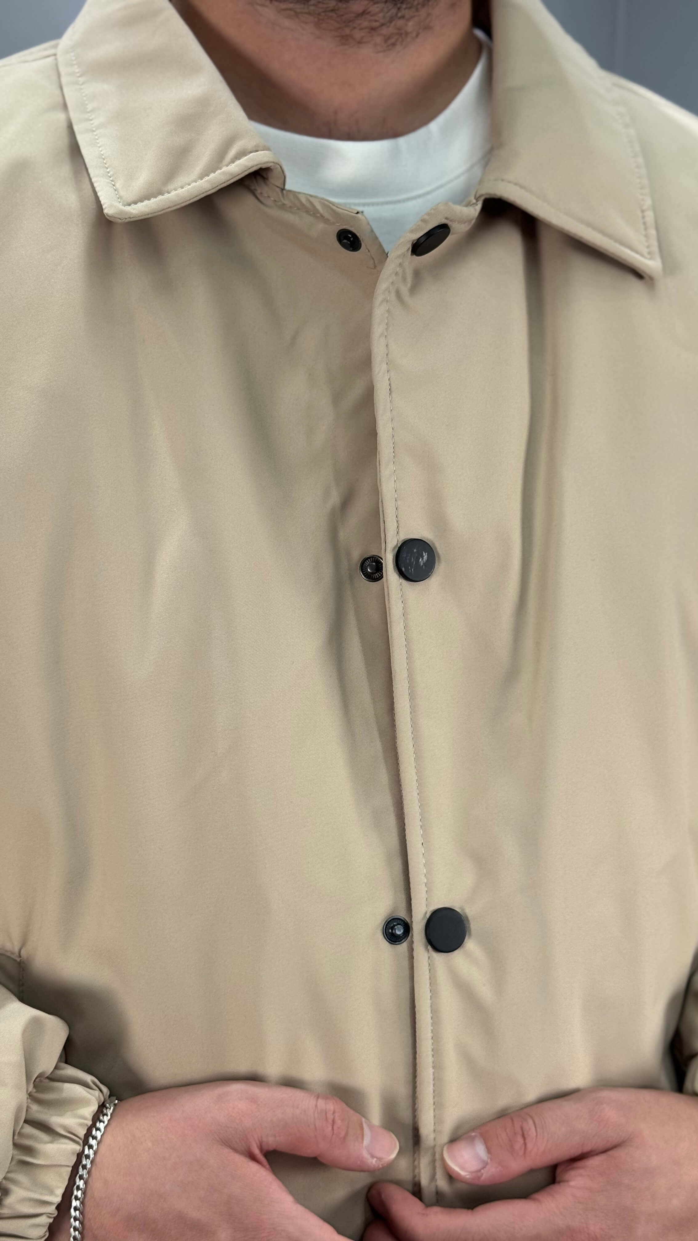 Liora Kapitoneli Bomber Mont