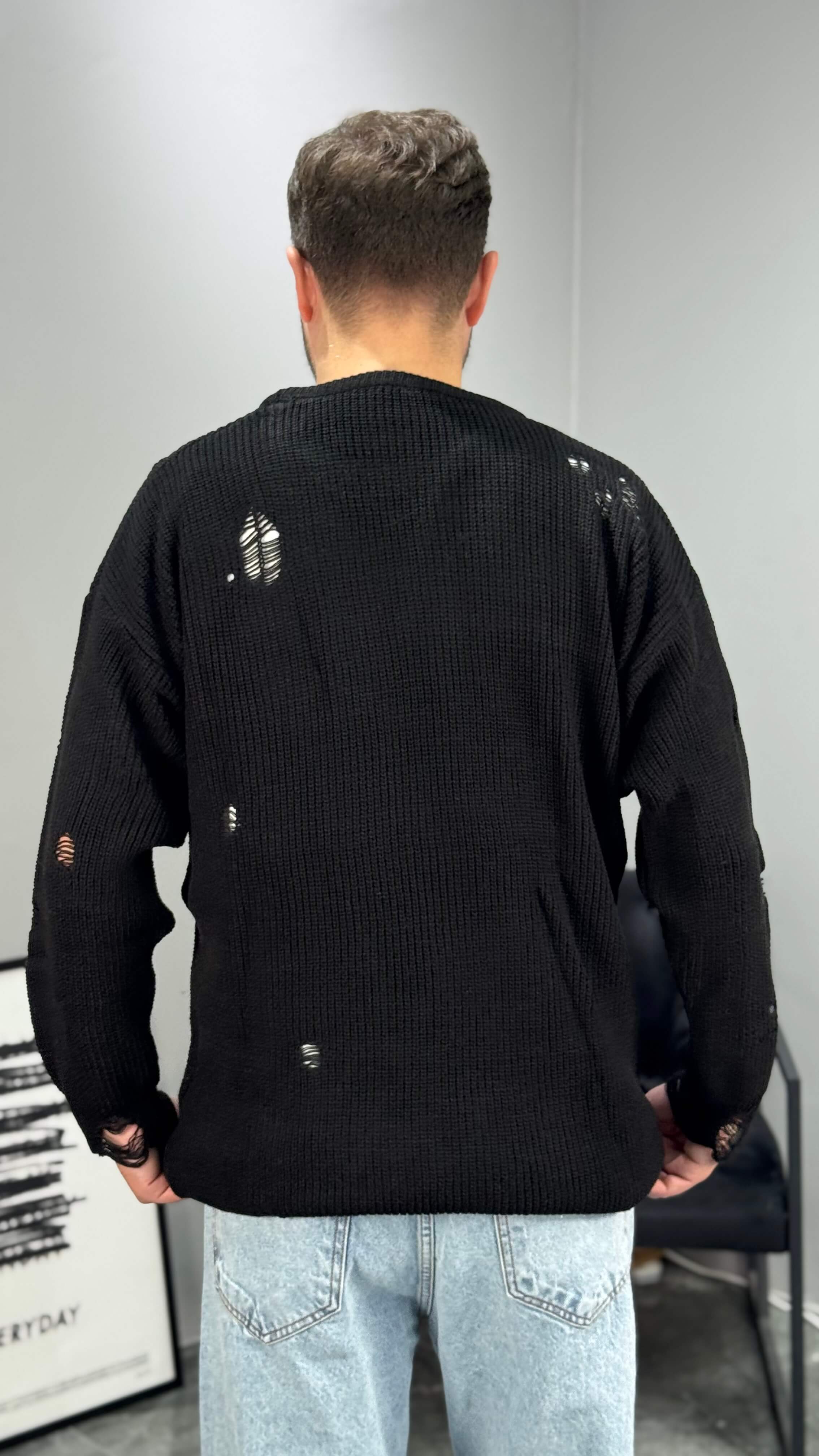 Yırtık Detay Oversize Örme Kazak