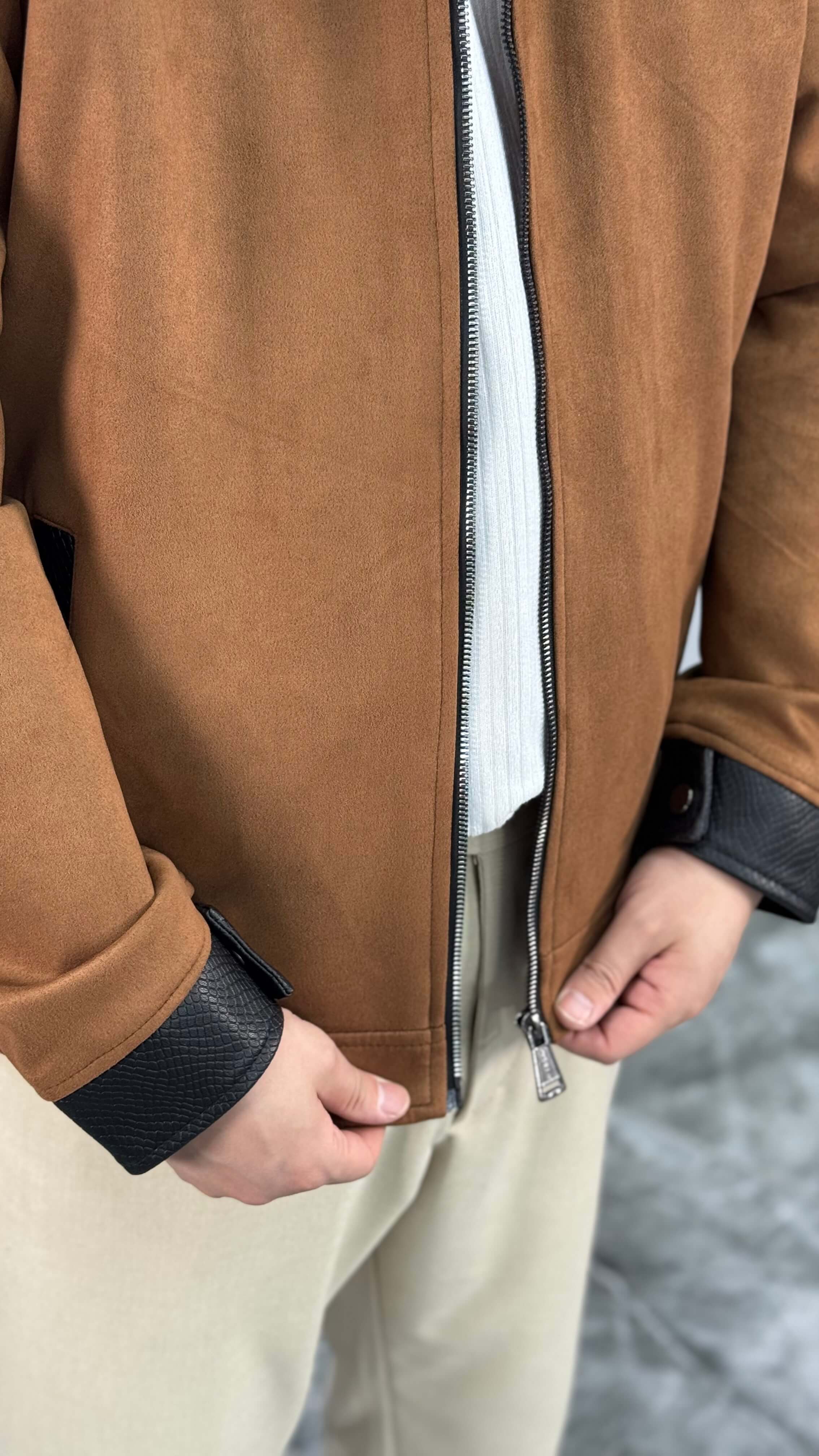 Lorvien Deri Detay Süet Ceket