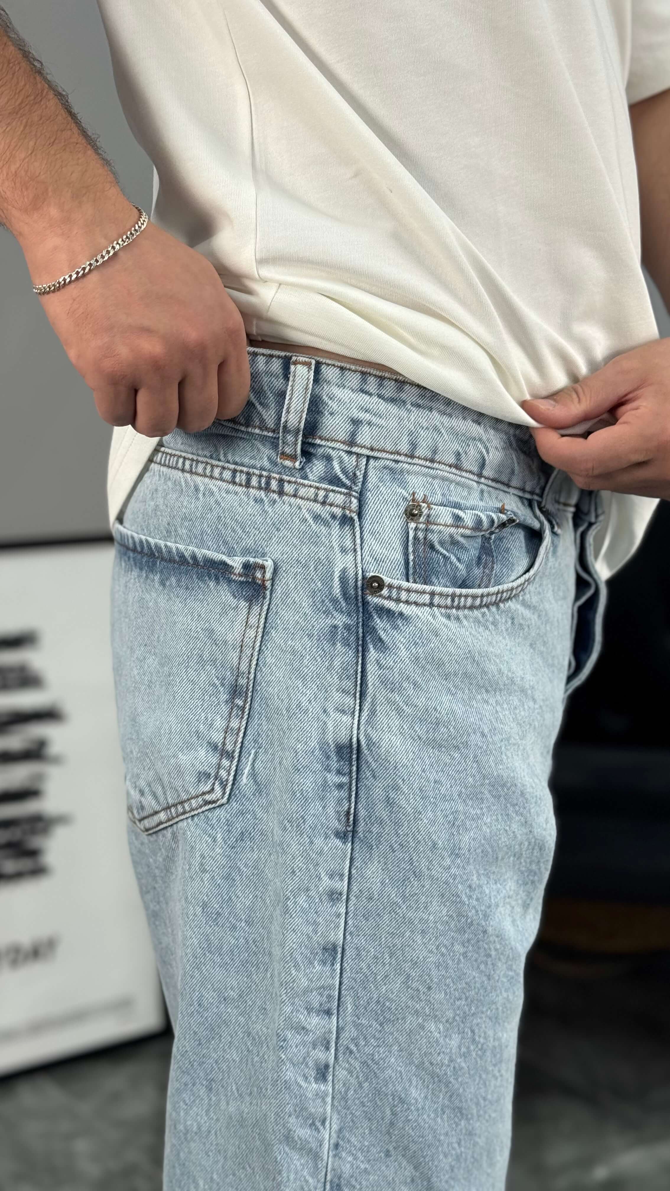 Retro Blue Baggy Jean - Ice Blue