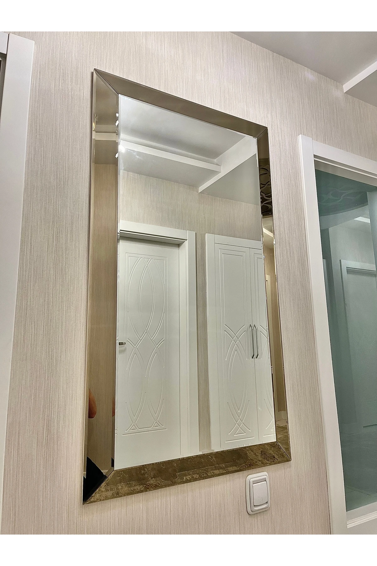 Dışa Büküm Dekoratif Ayna