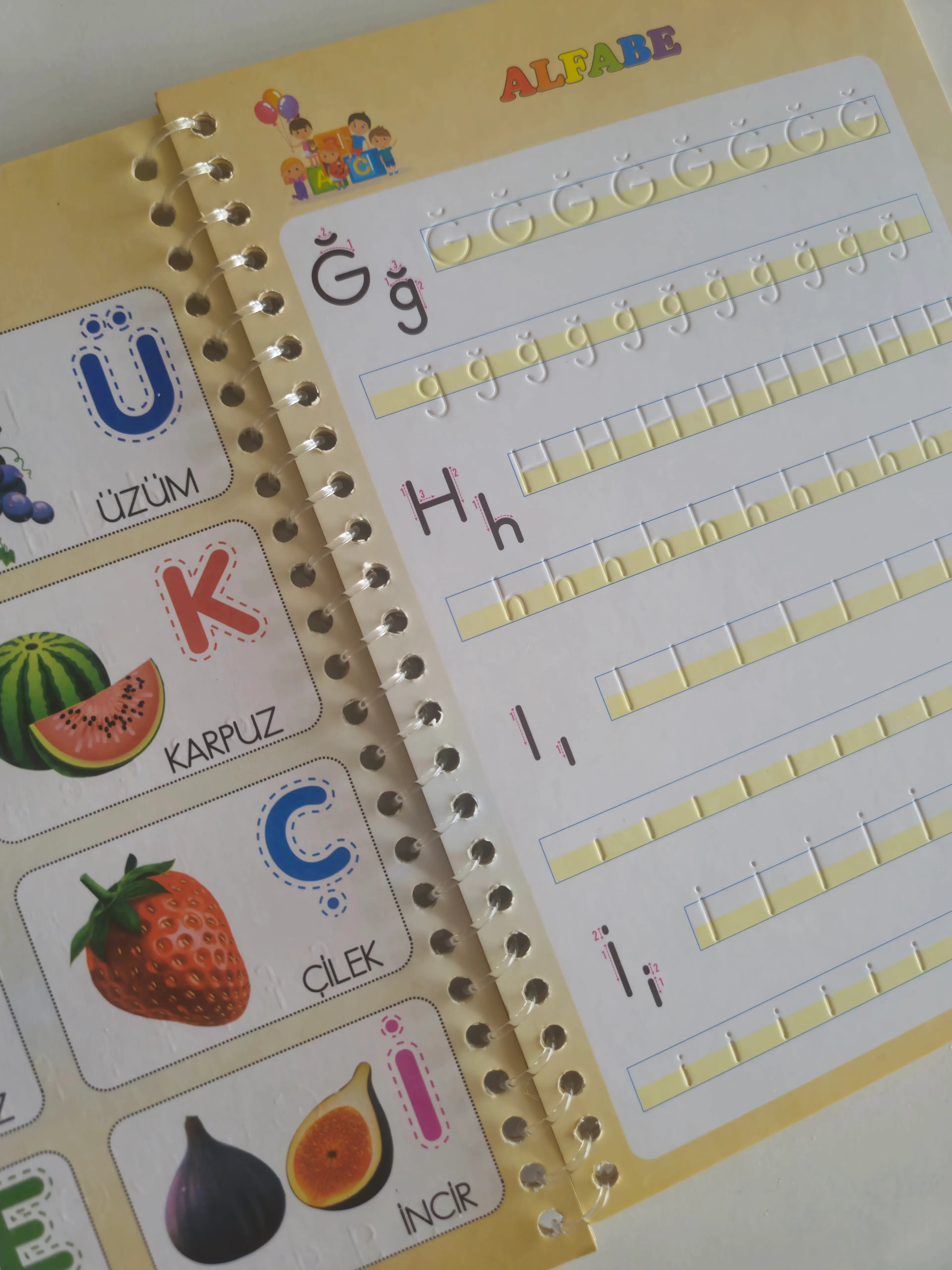 Harfleri | Sayıları ve Çizmeyi Öğreten 3'lü Alıştırma Kitabı - Oluklu(Kabartmalı) Sihirli Uçan Kalemli