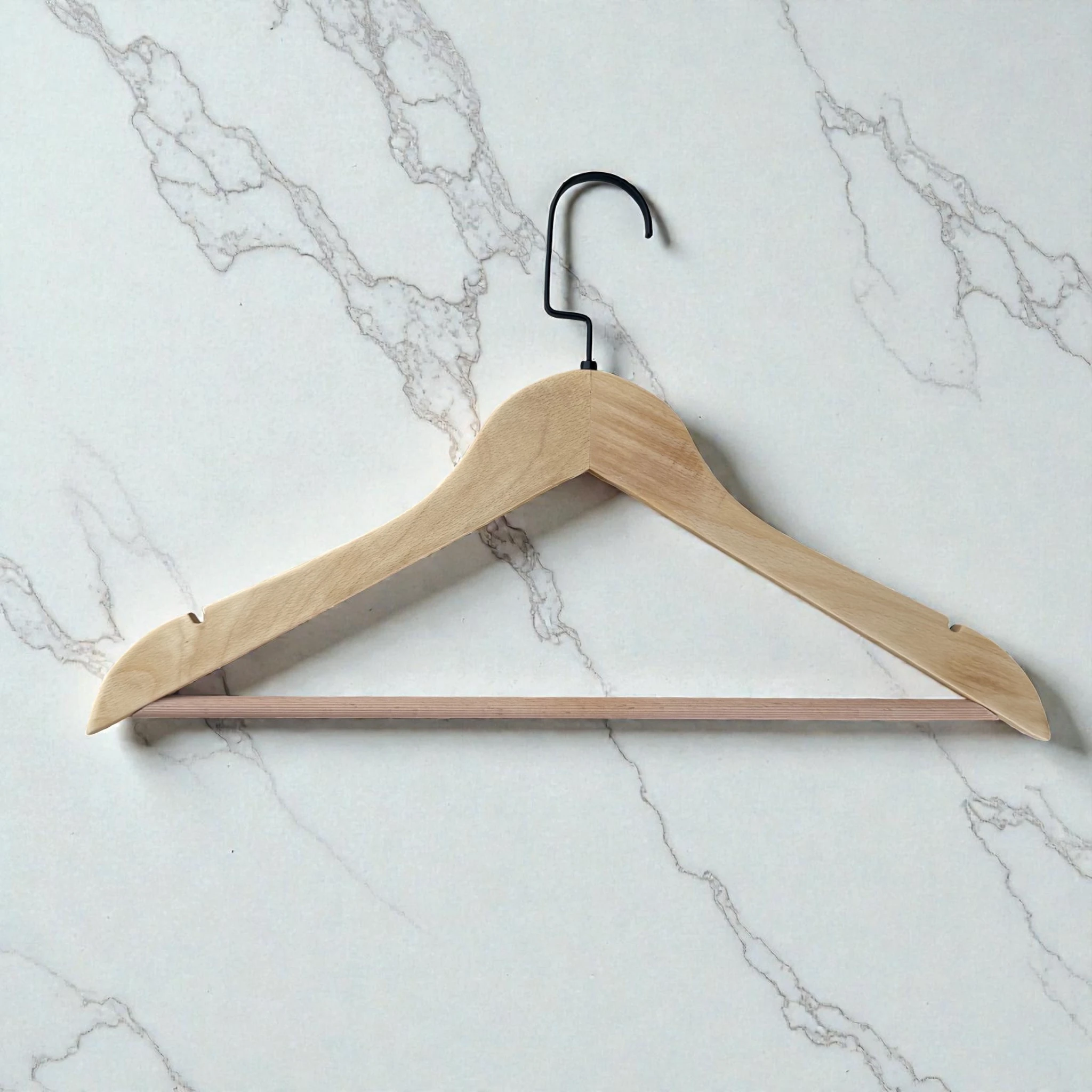 Naturel Ahşap Lama Kancalı Elbise Pantolon Askısı - Siyah