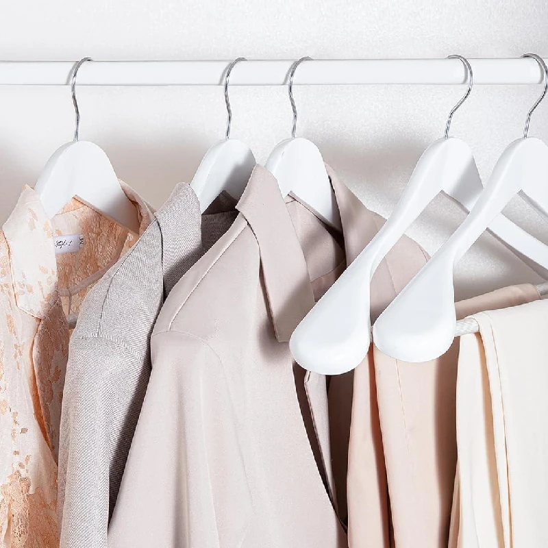 Beyaz Ahşap Pabuçlu Ceket Takım Elbise Askısı