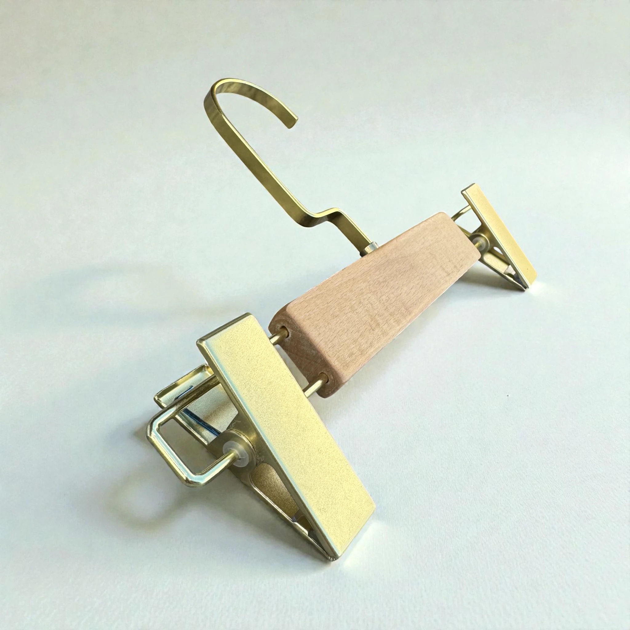 Naturel Ahşap Bebek&Çocuk Pantolon Askısı Amerikan Kanca