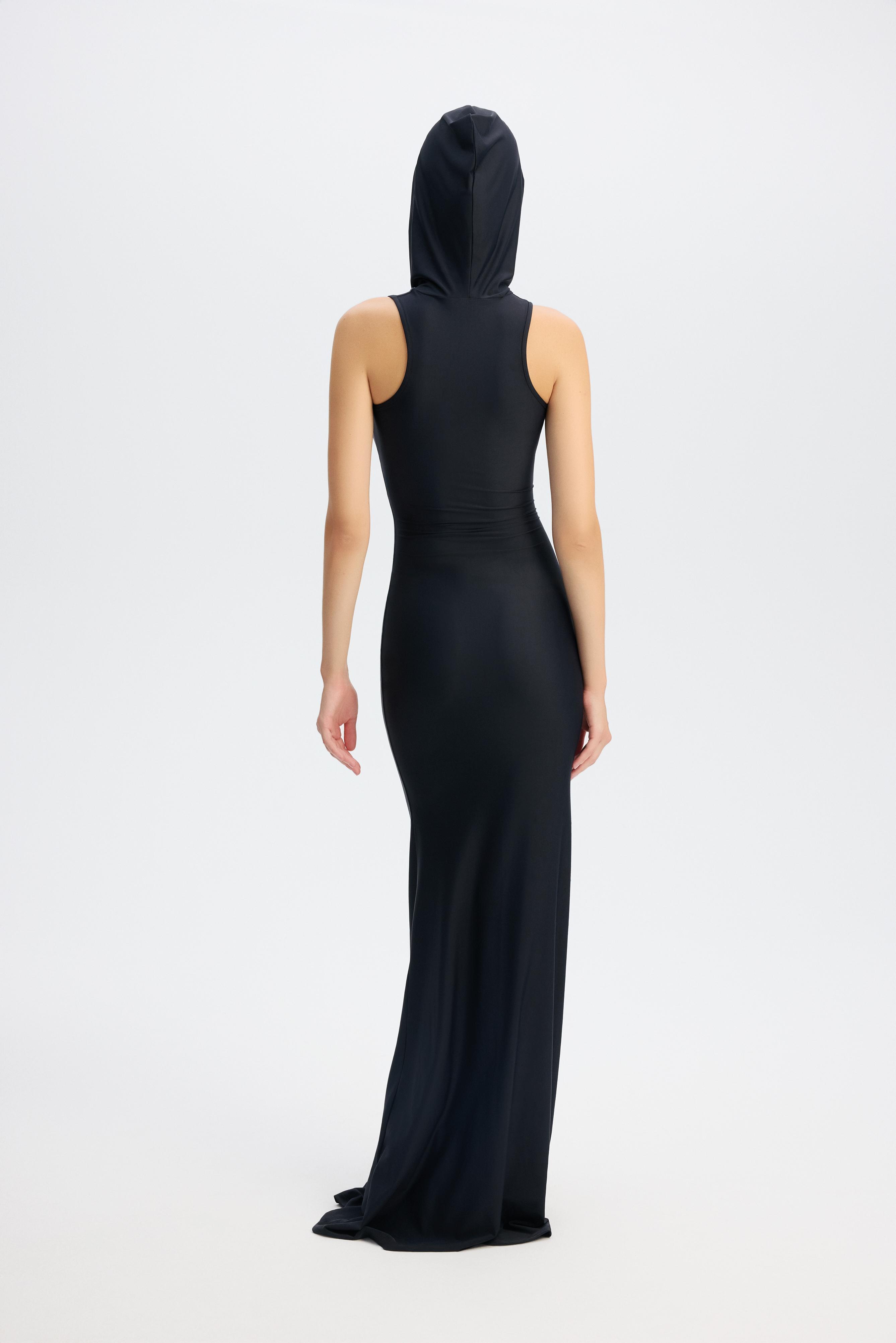 Main Dress