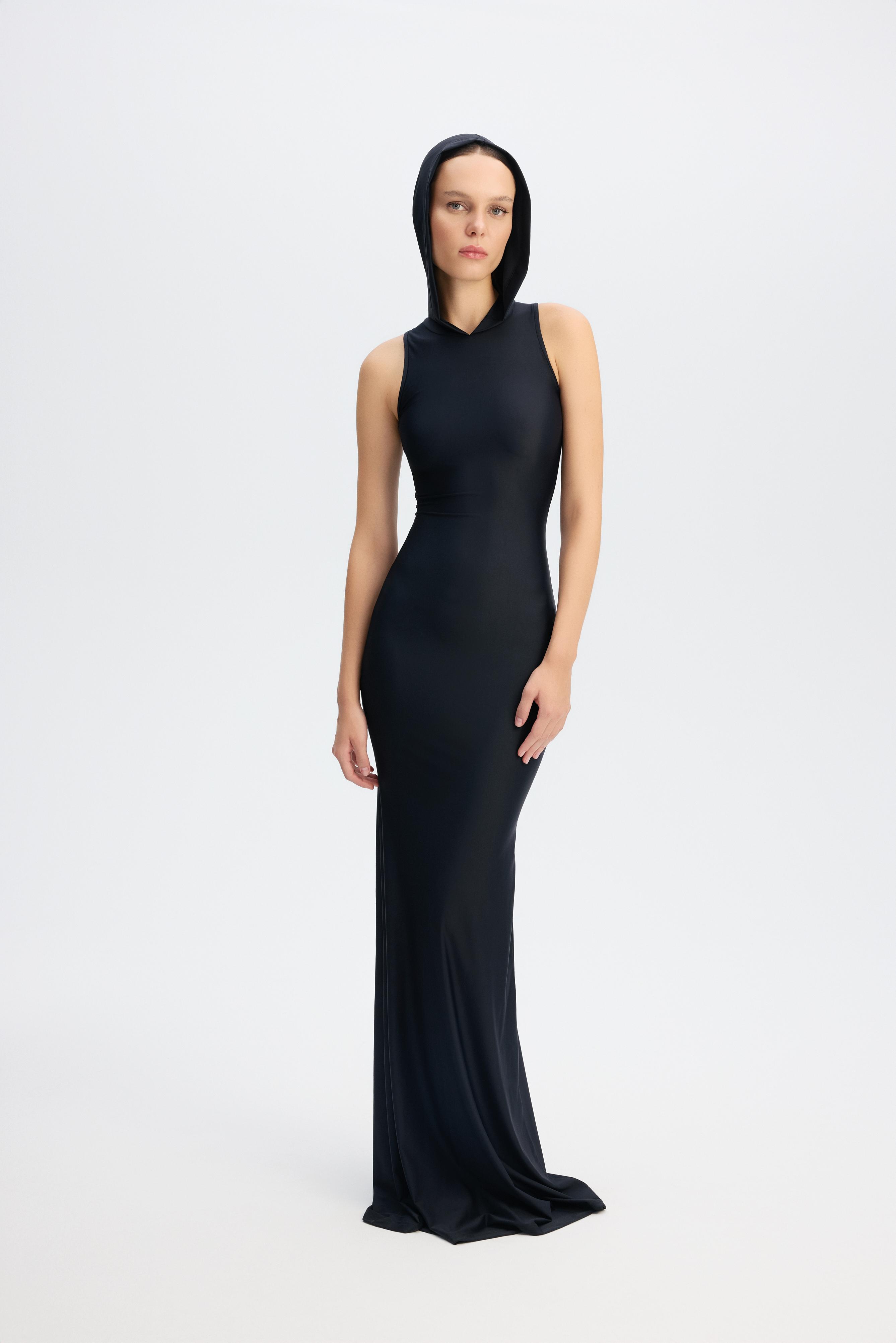 Main Dress