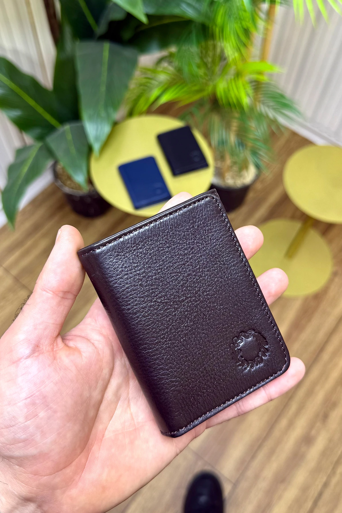 Roco Hakiki Deri Mıknatıslı Erkek Cüzdan Ufak ve Kullanışlı