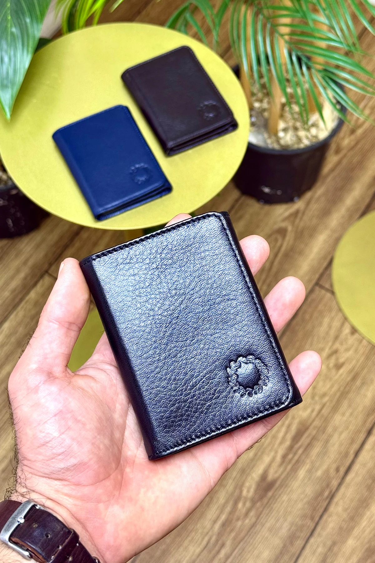 Roco Hakiki Deri Mıknatıslı Erkek Cüzdan Ufak ve Kullanışlı - siyah