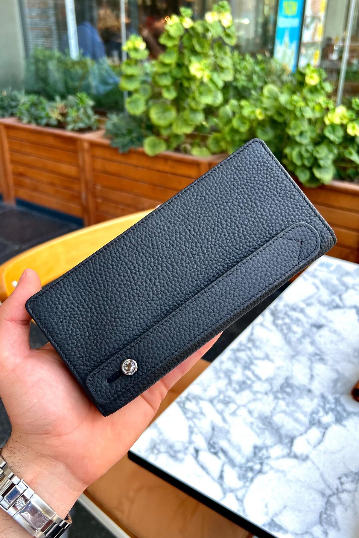 Golden Siyah El Geçmeli Hakiki Deri Mıknatıslı Telefon Cüzdanı