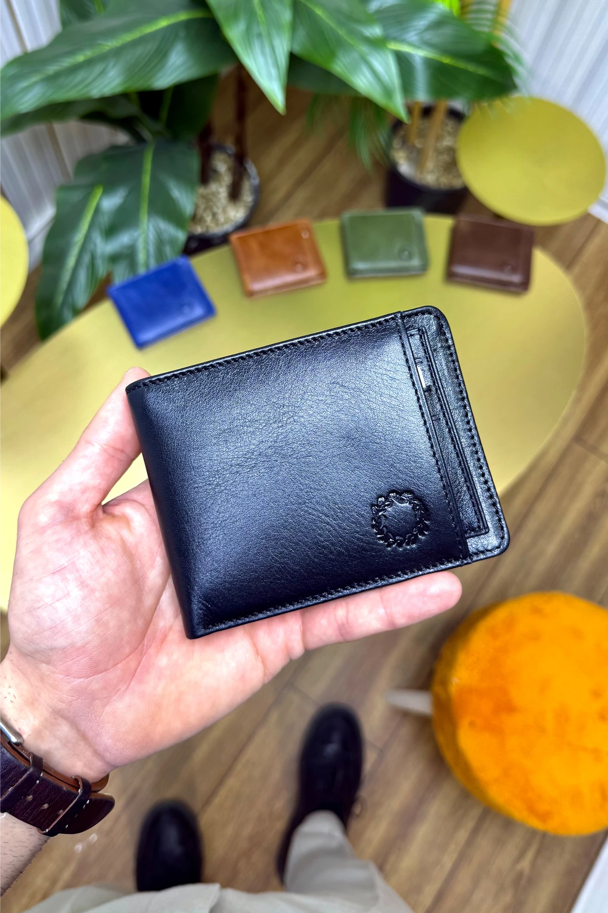 M.UTD Siyah Hakiki Deri Kartlık Hediyeli Cüzdan