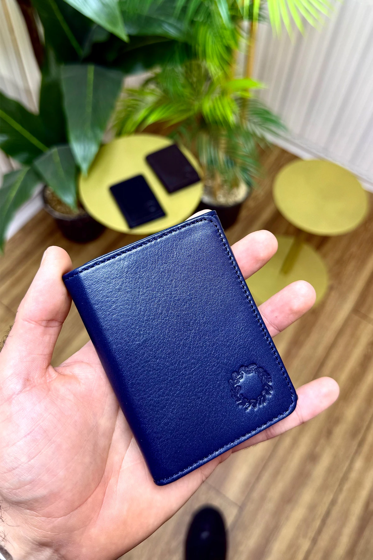 Roco Hakiki Deri Mıknatıslı Erkek Cüzdan Ufak ve Kullanışlı - lacivert