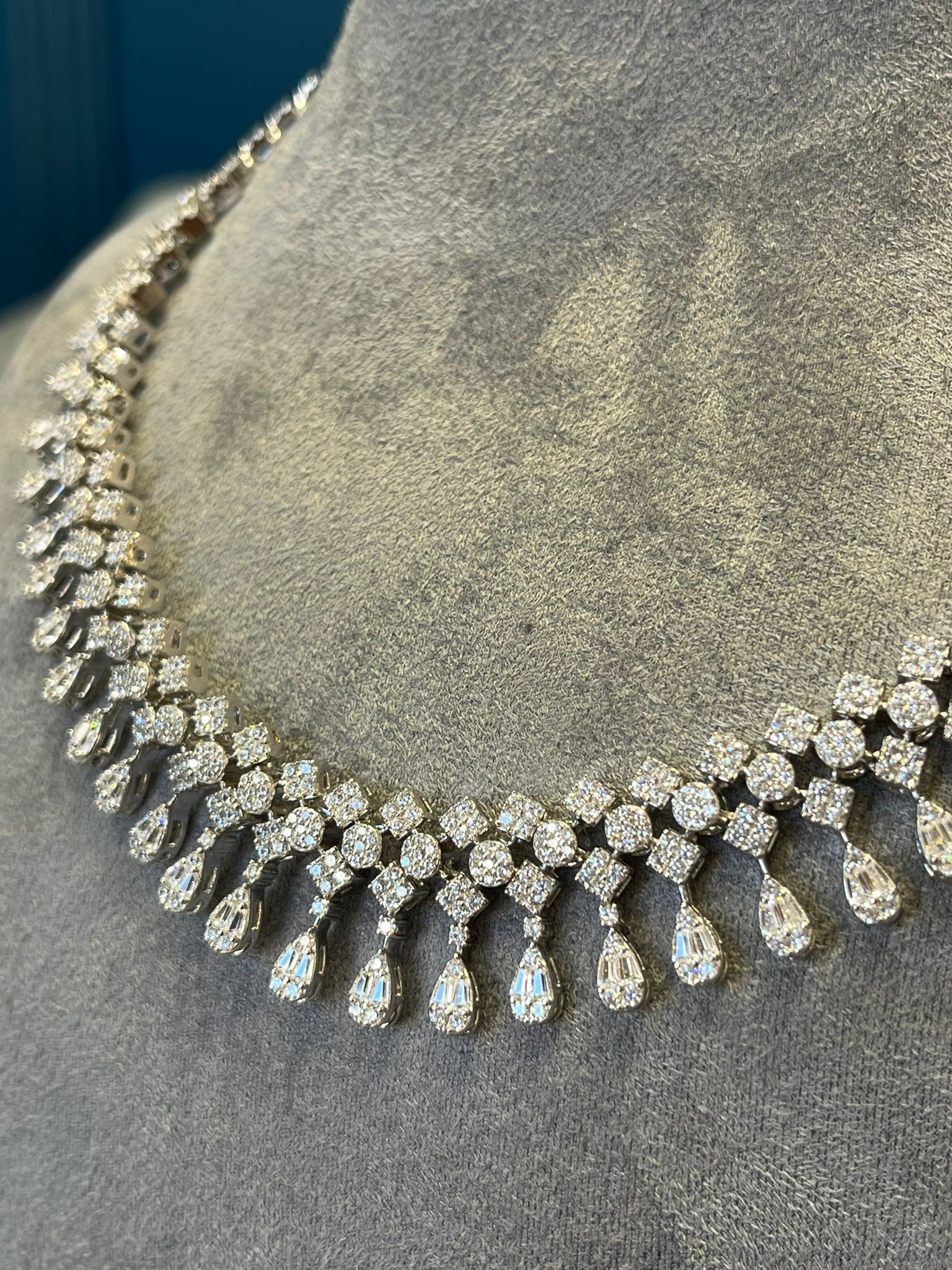 LILIBETH BRIDAL SET