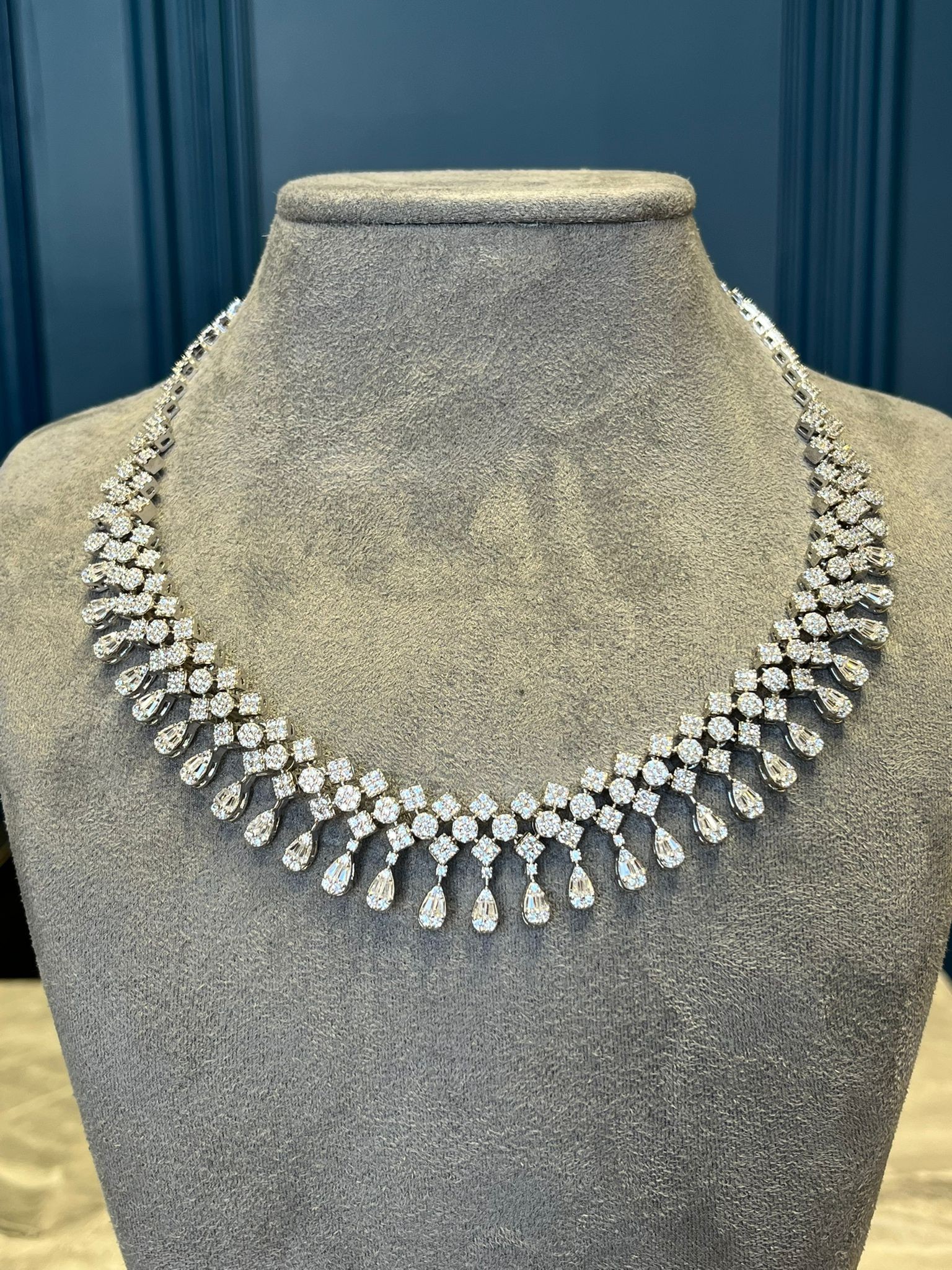 LILIBETH BRIDAL SET