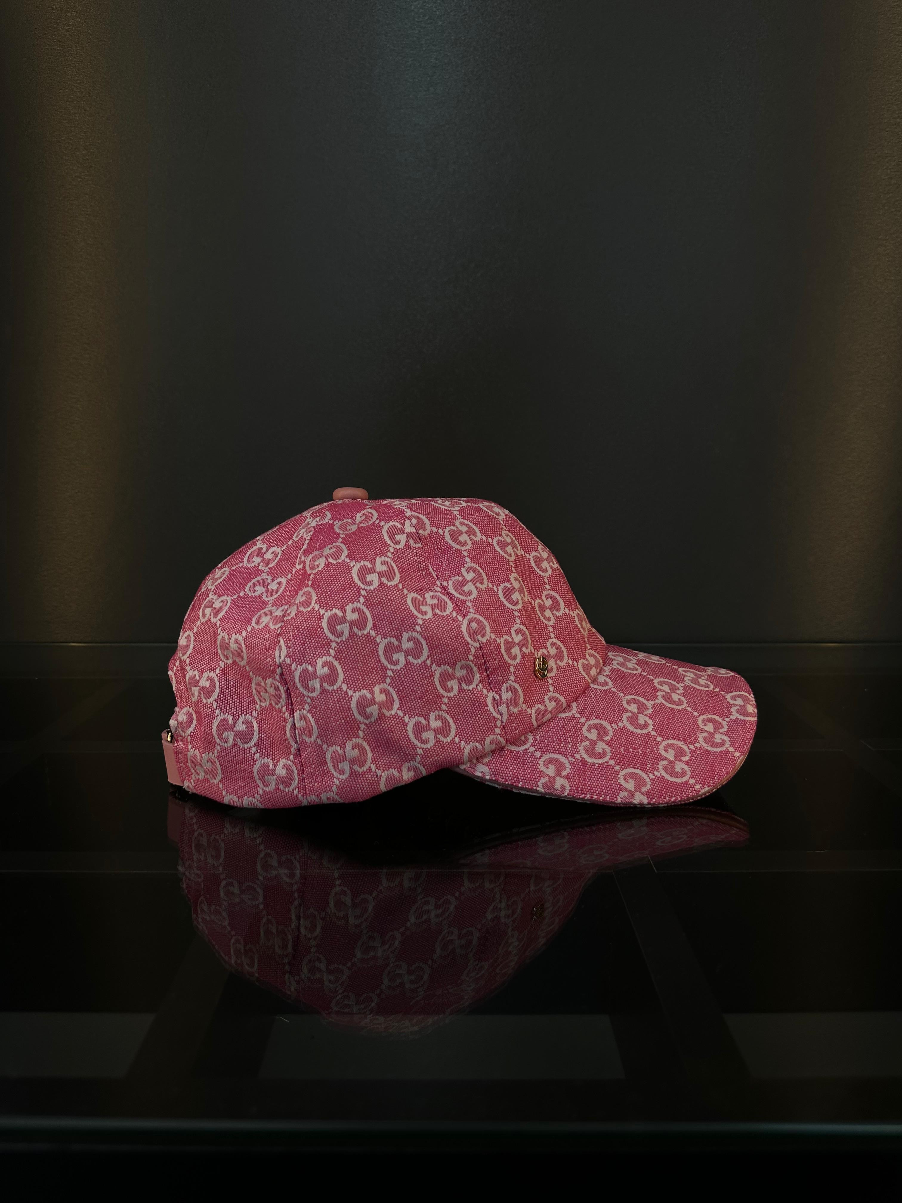 Gucci şapka
