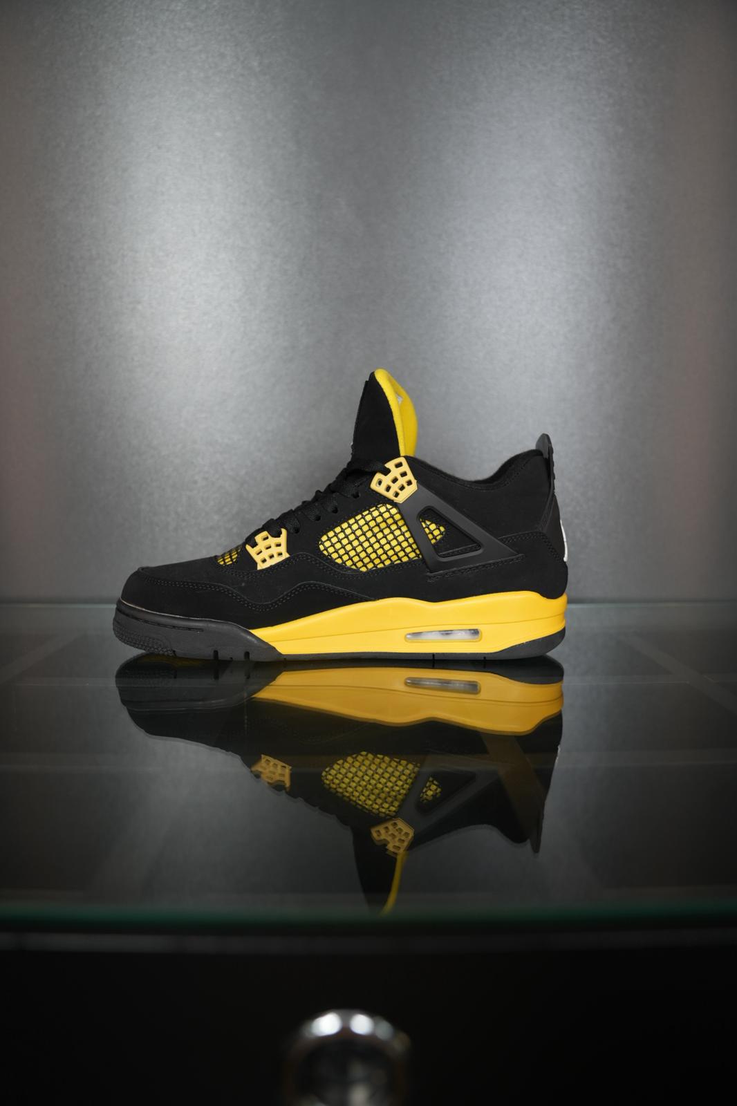 Nike air jordan 4