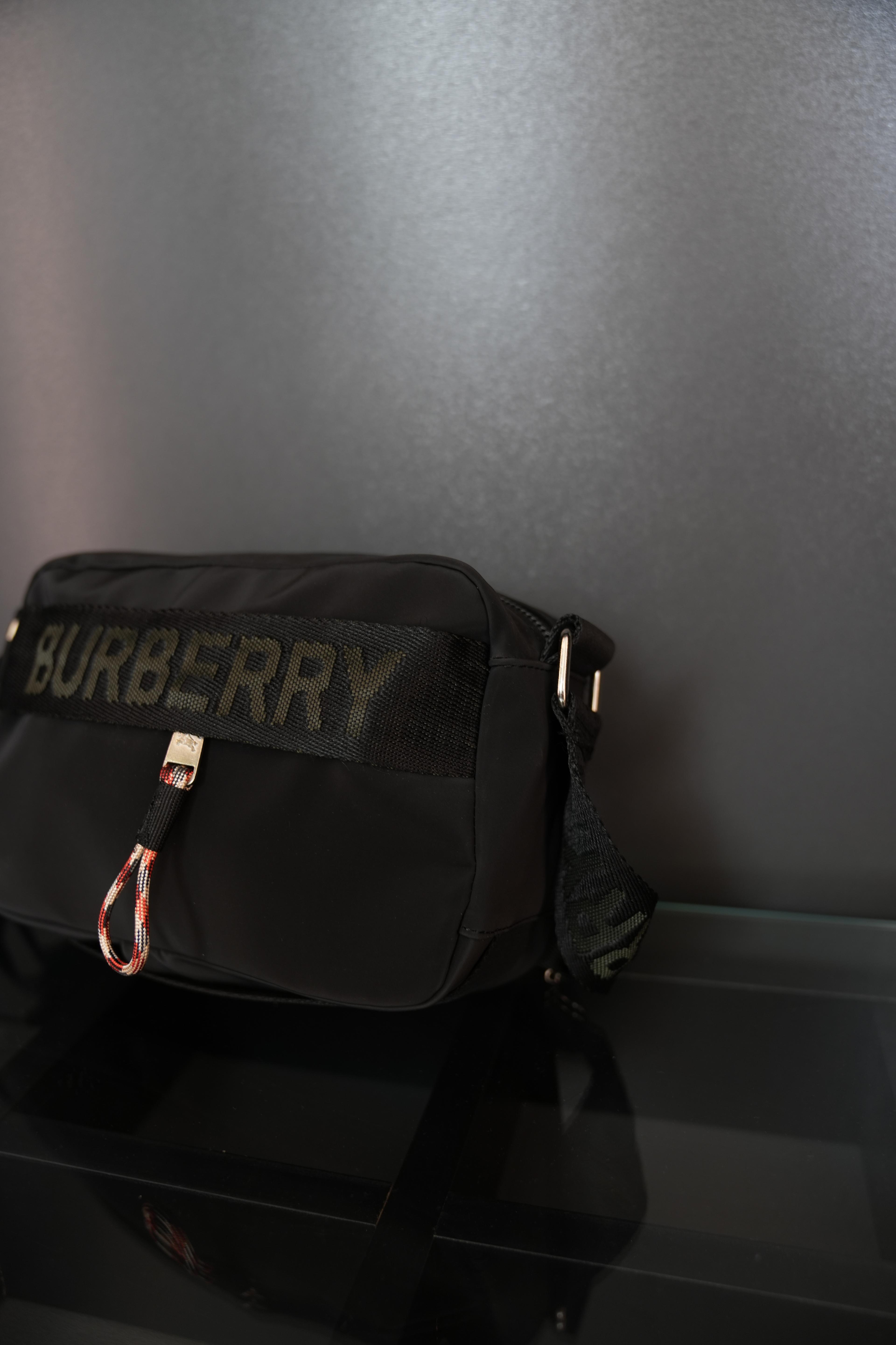 Burberry çanta