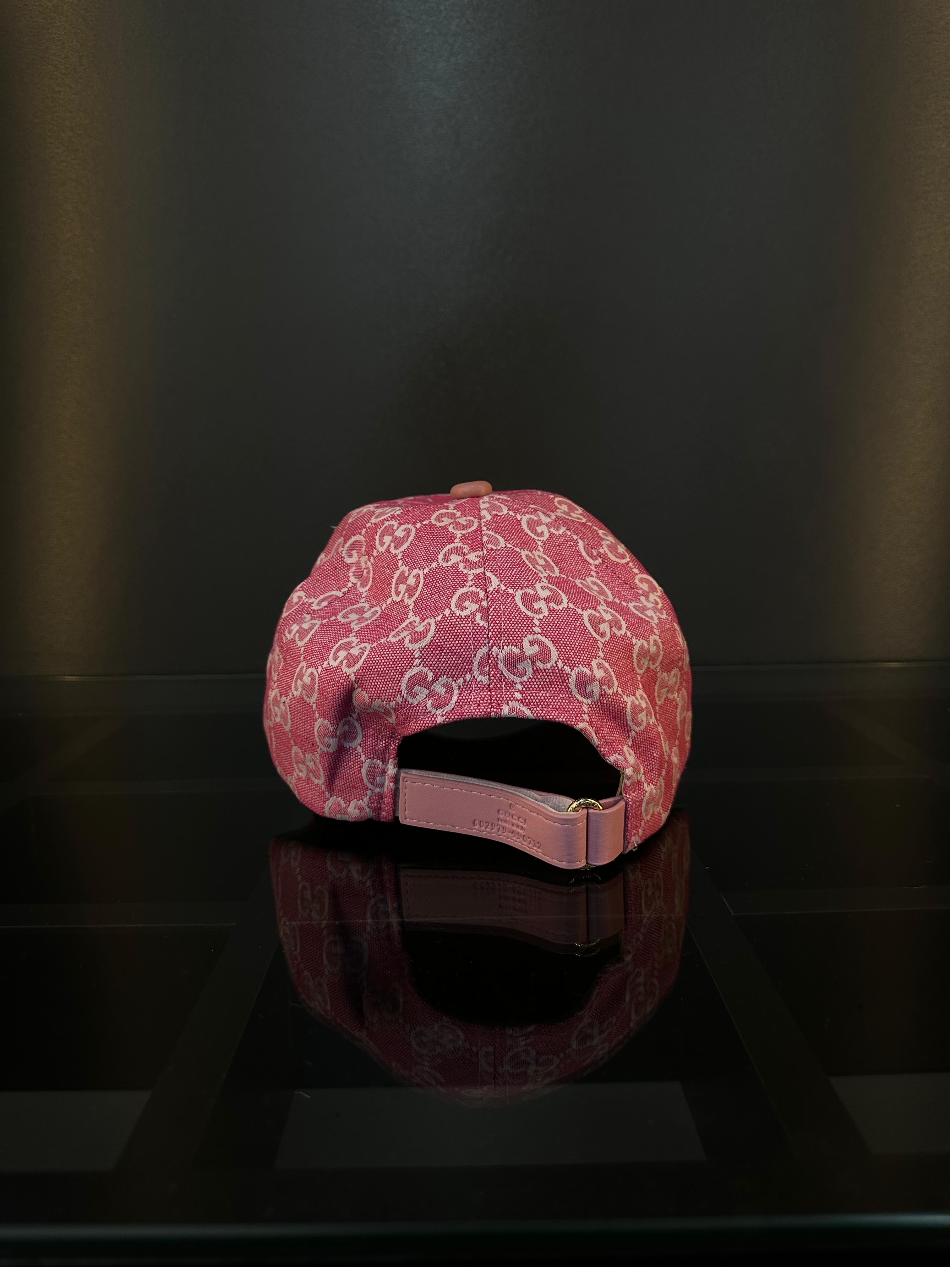 Gucci şapka