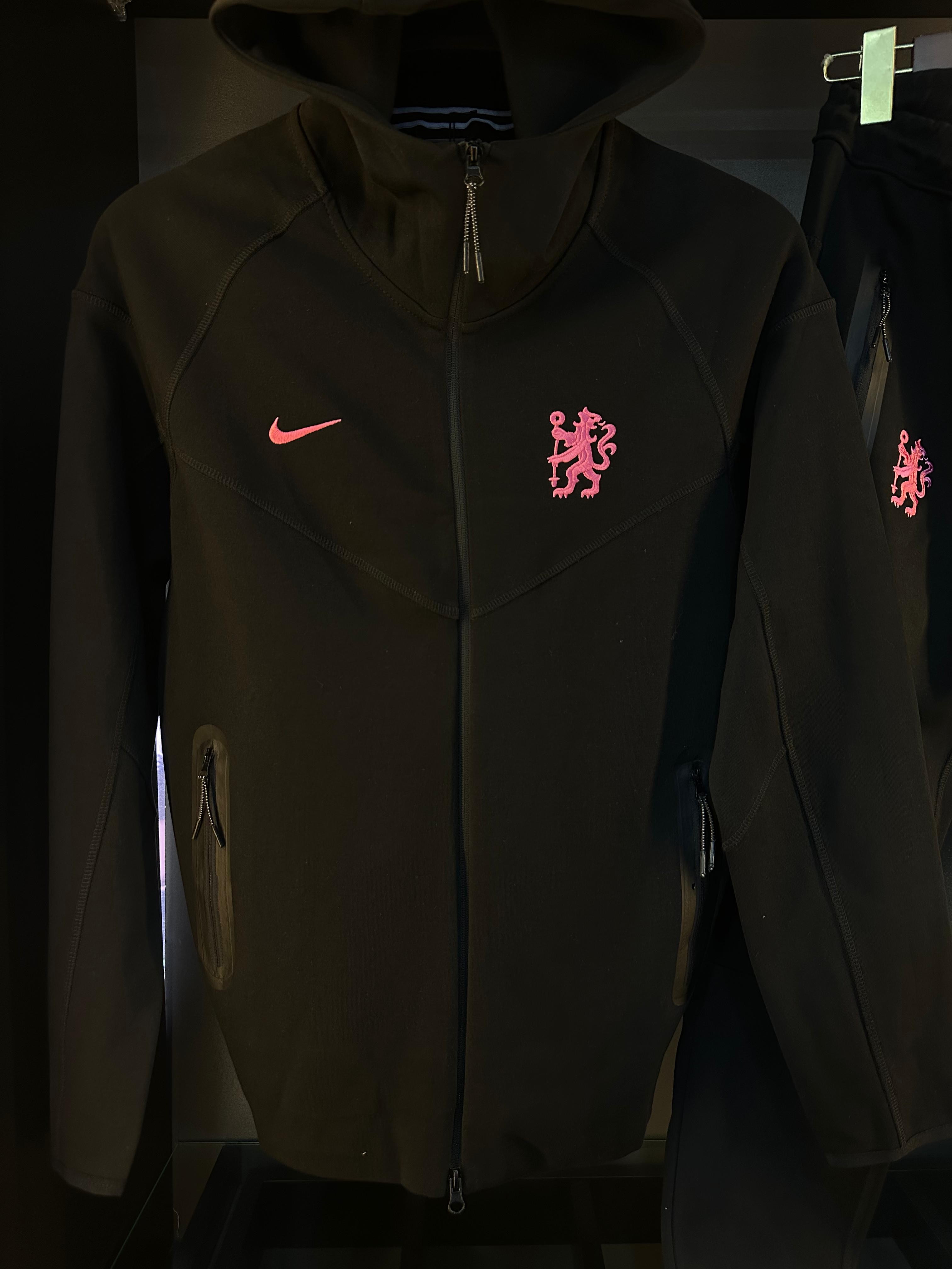 Nike x chelsea tech fleece takım