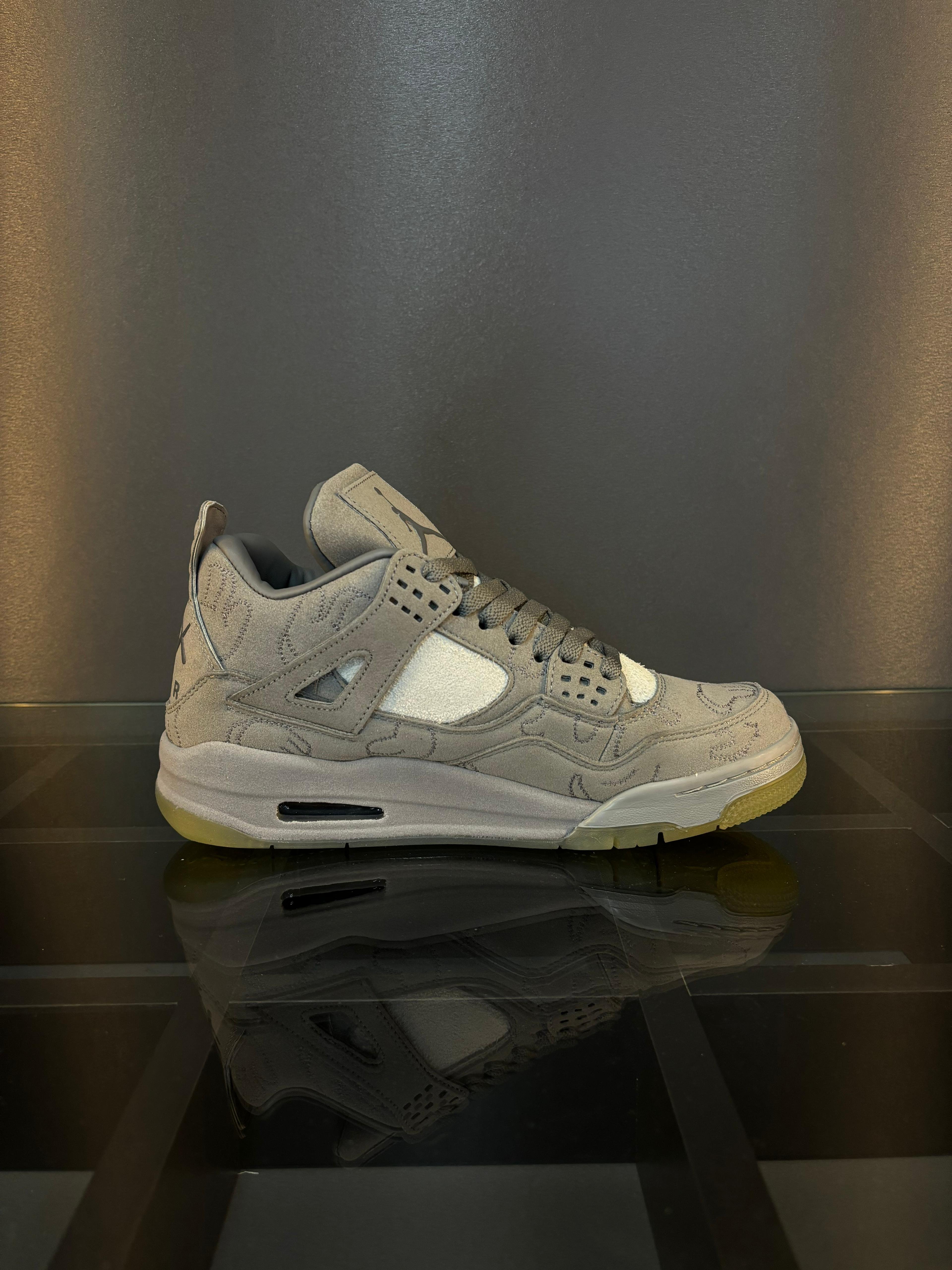 Nike air jordan 4 