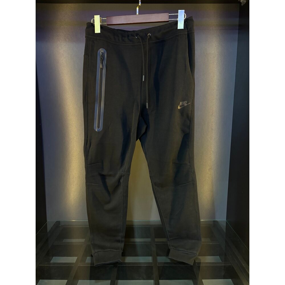 Nike tech fleece eşofman