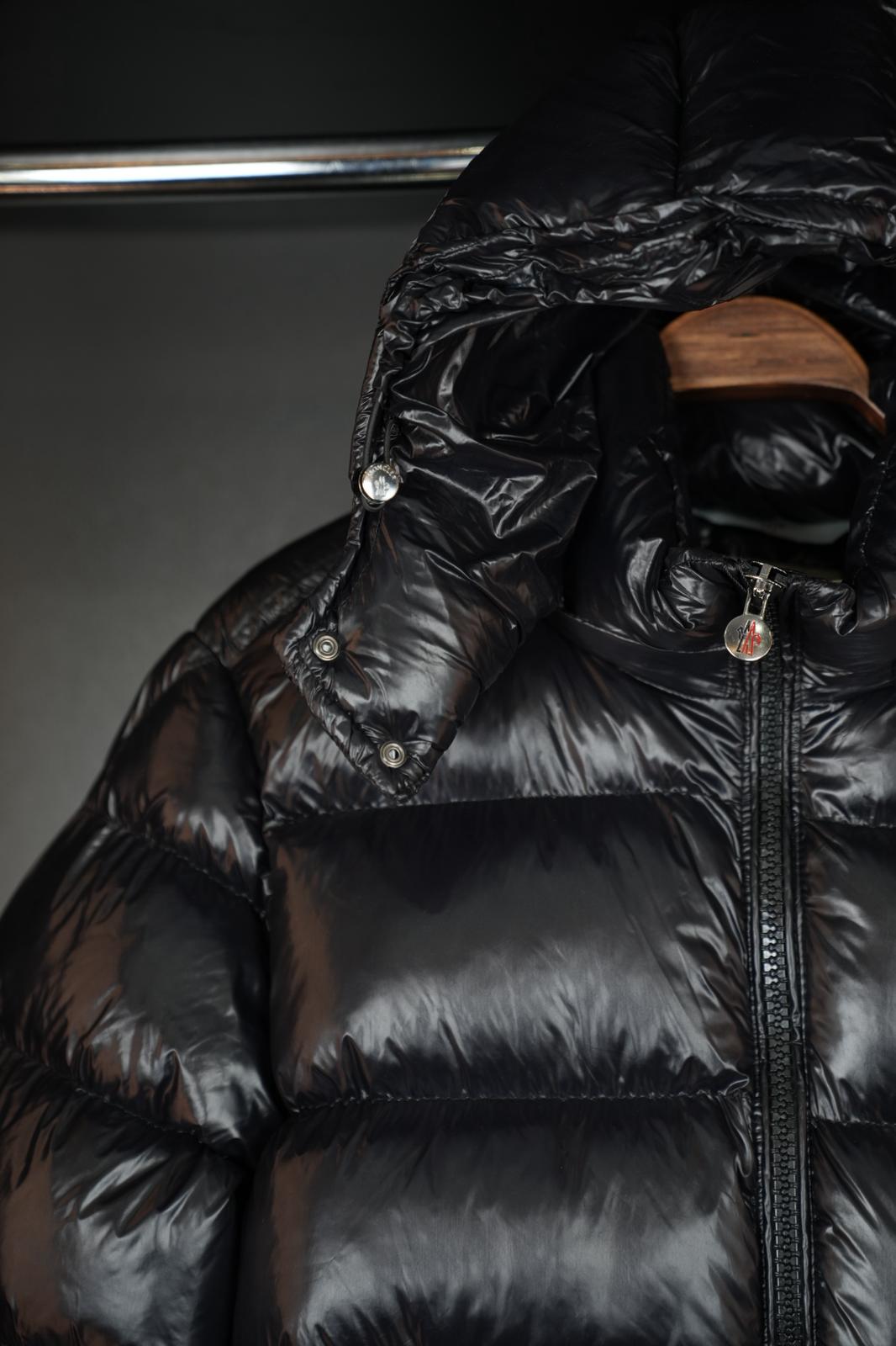 Moncler mont (maya)
