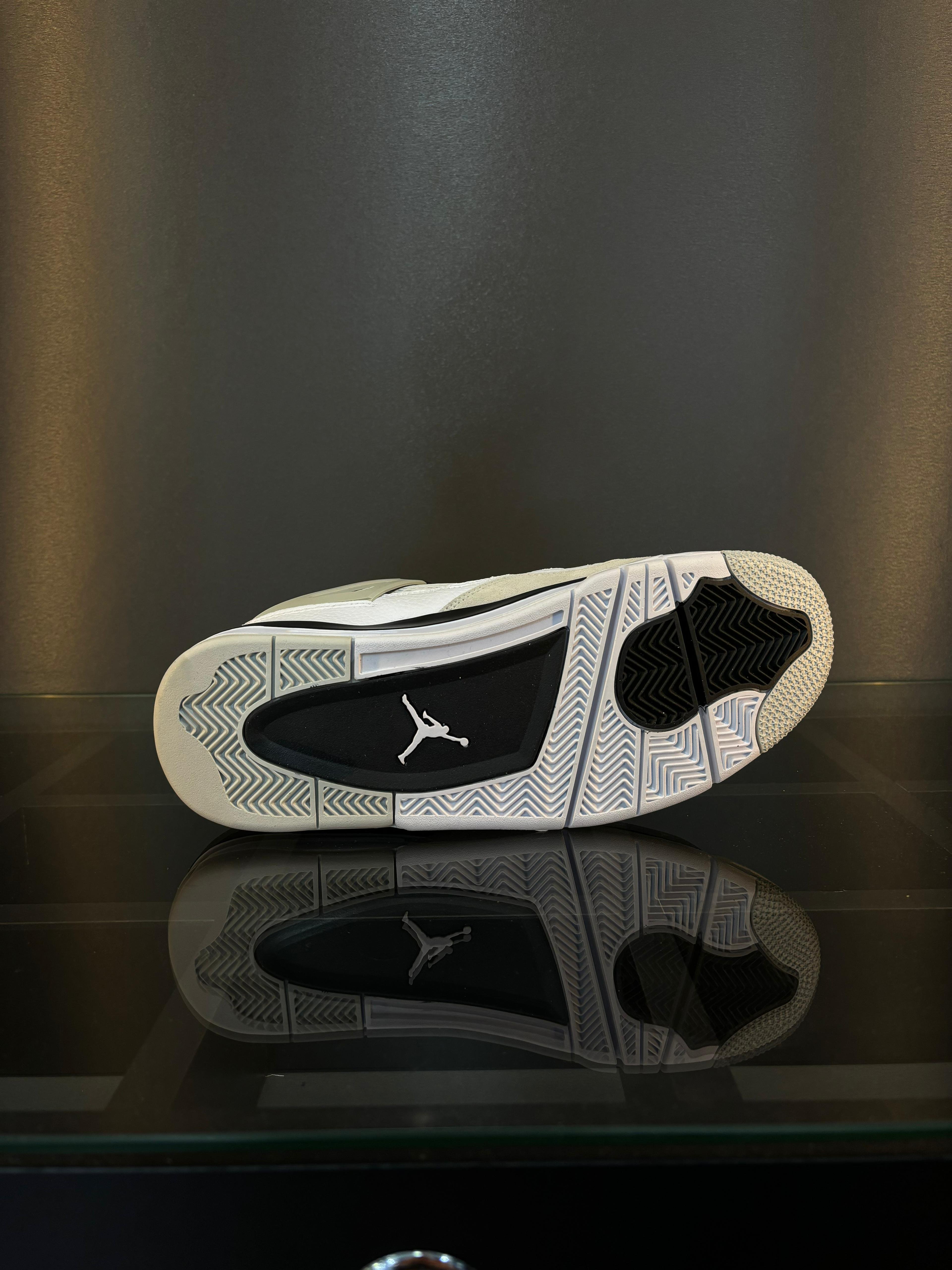 Nike air jordan 4 