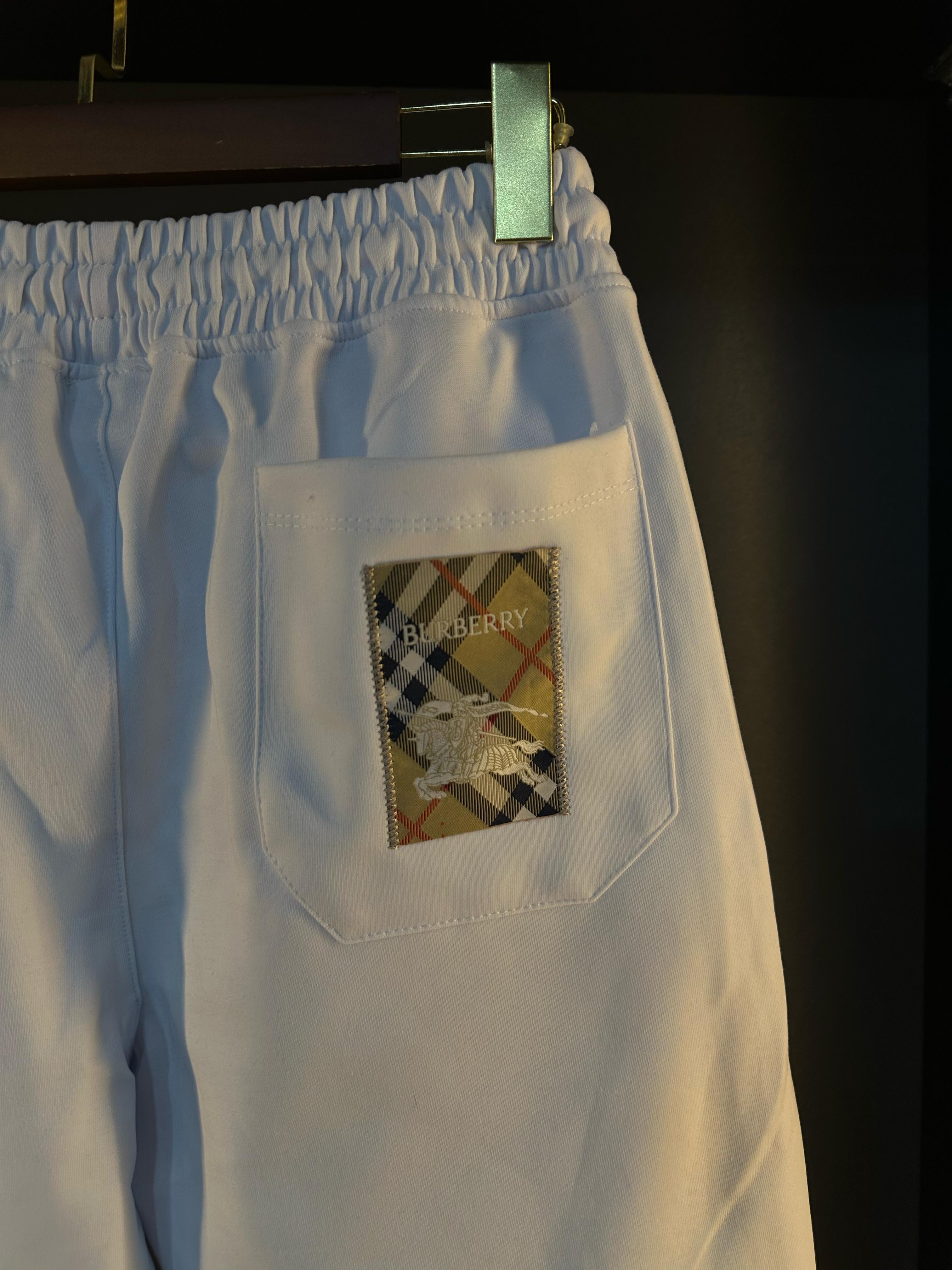 Burberry şort 