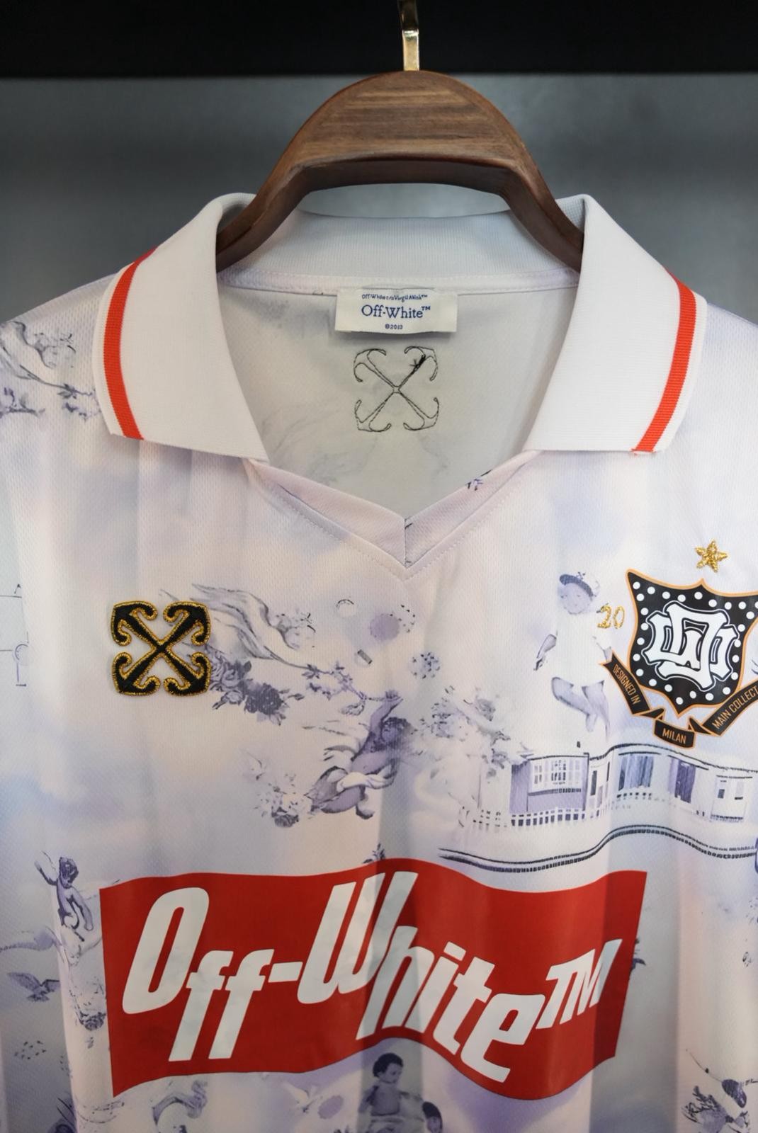 Off white forma