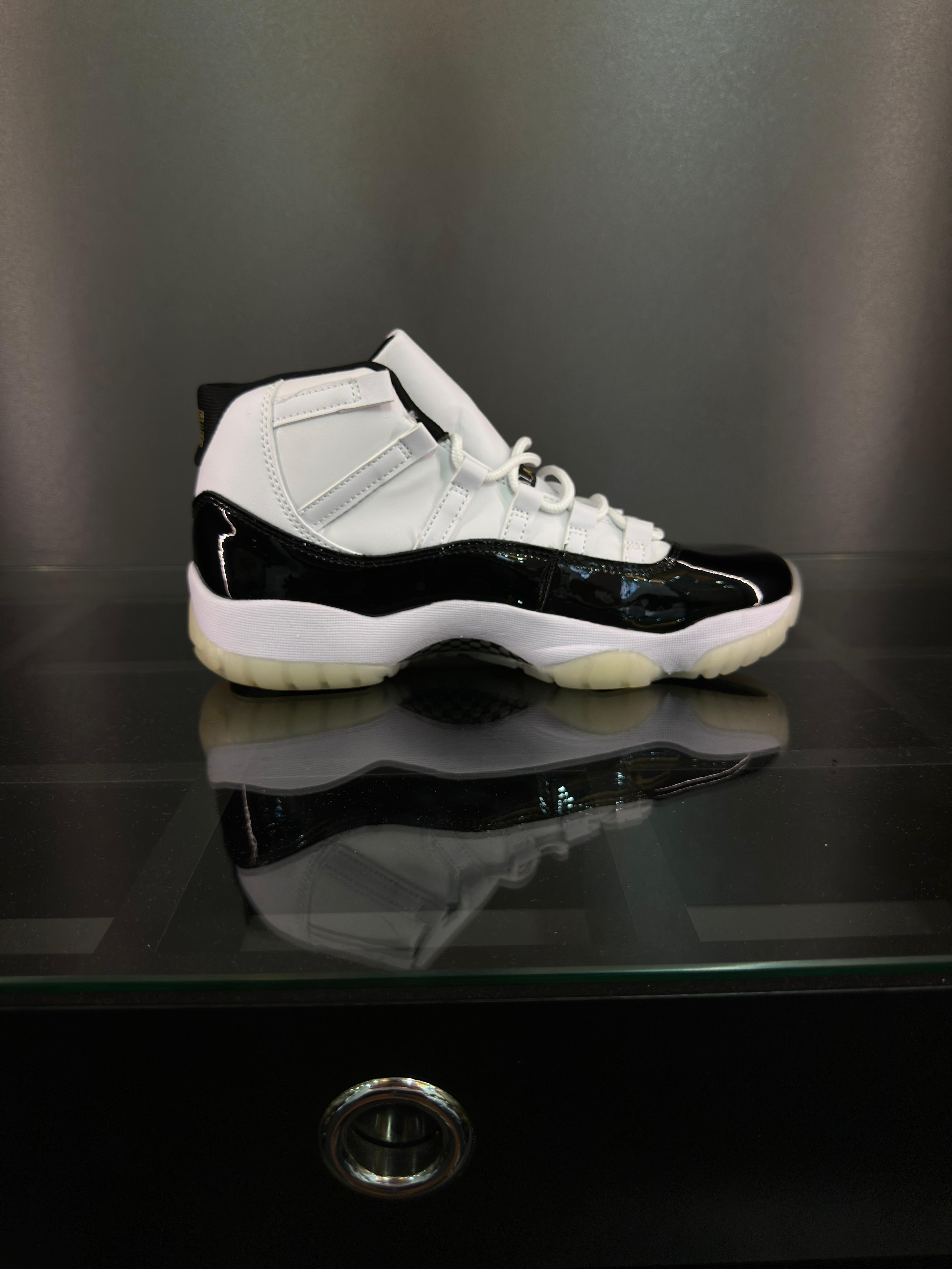 Nike air jordan 11 