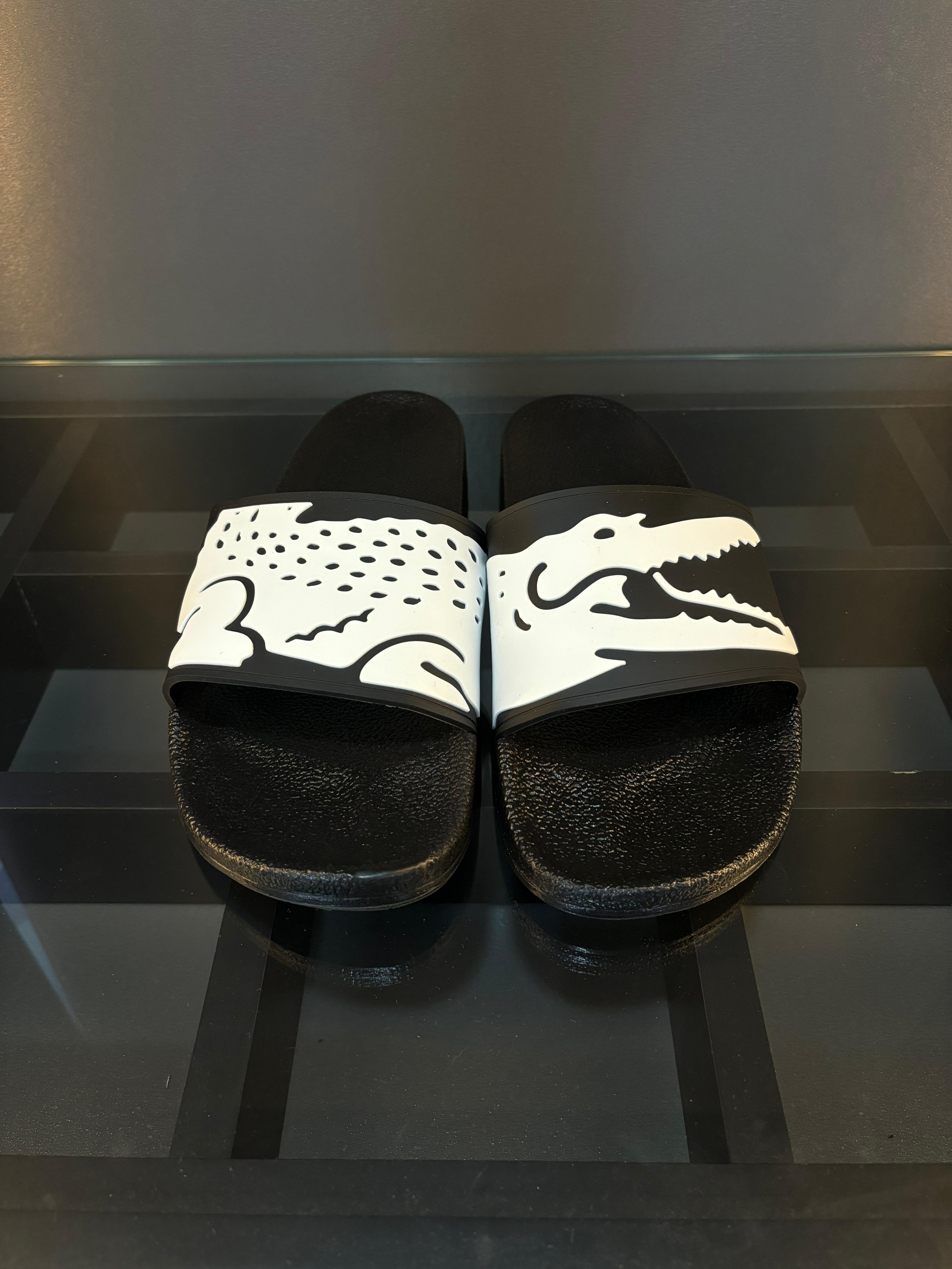 Lacoste terlik 