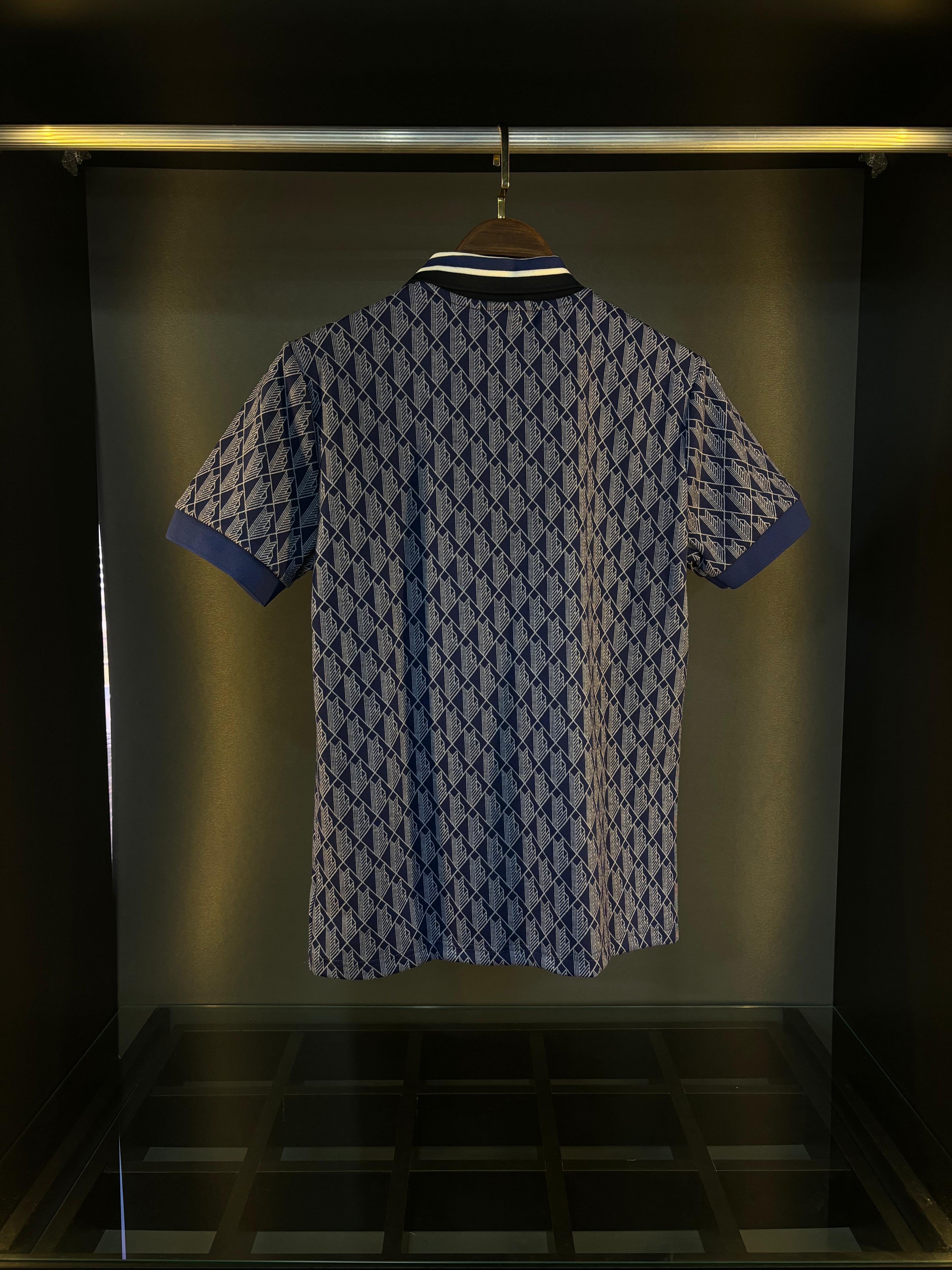 Lacoste takım