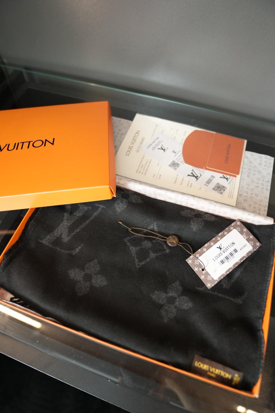 Louis vuitton atkı