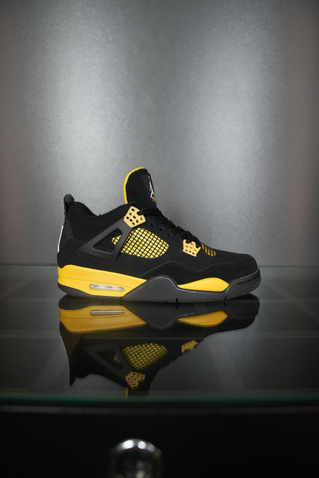 Nike air jordan 4