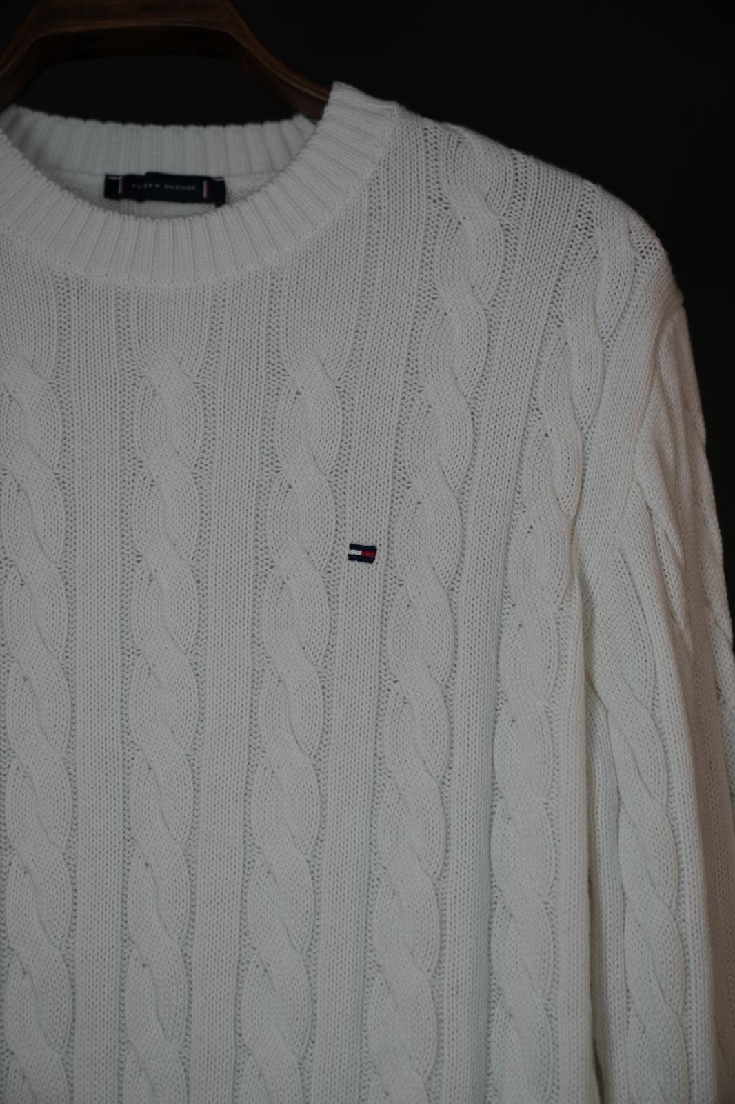 Tommy Hilfiger kazak