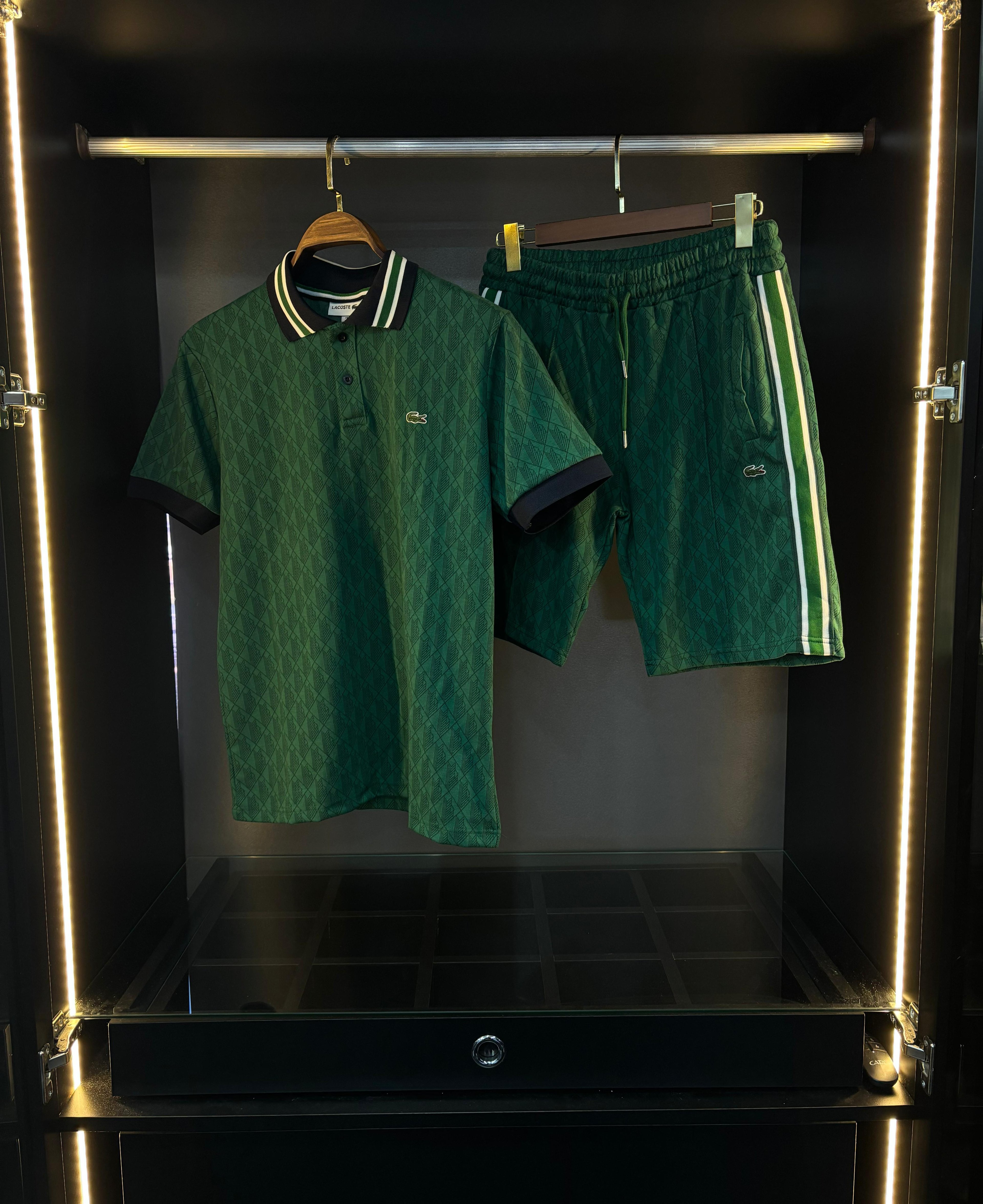 Lacoste takım