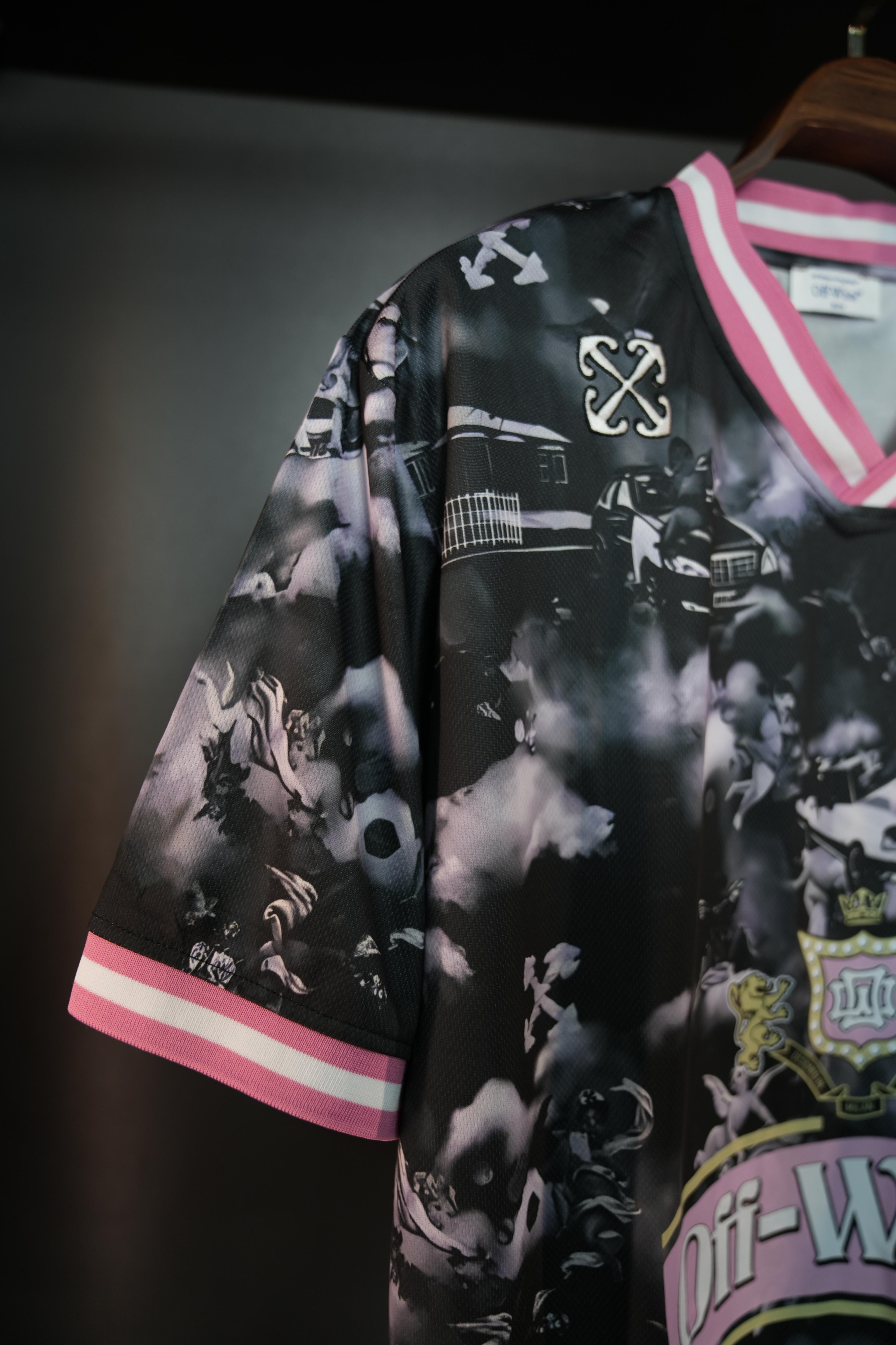 Off white tişört