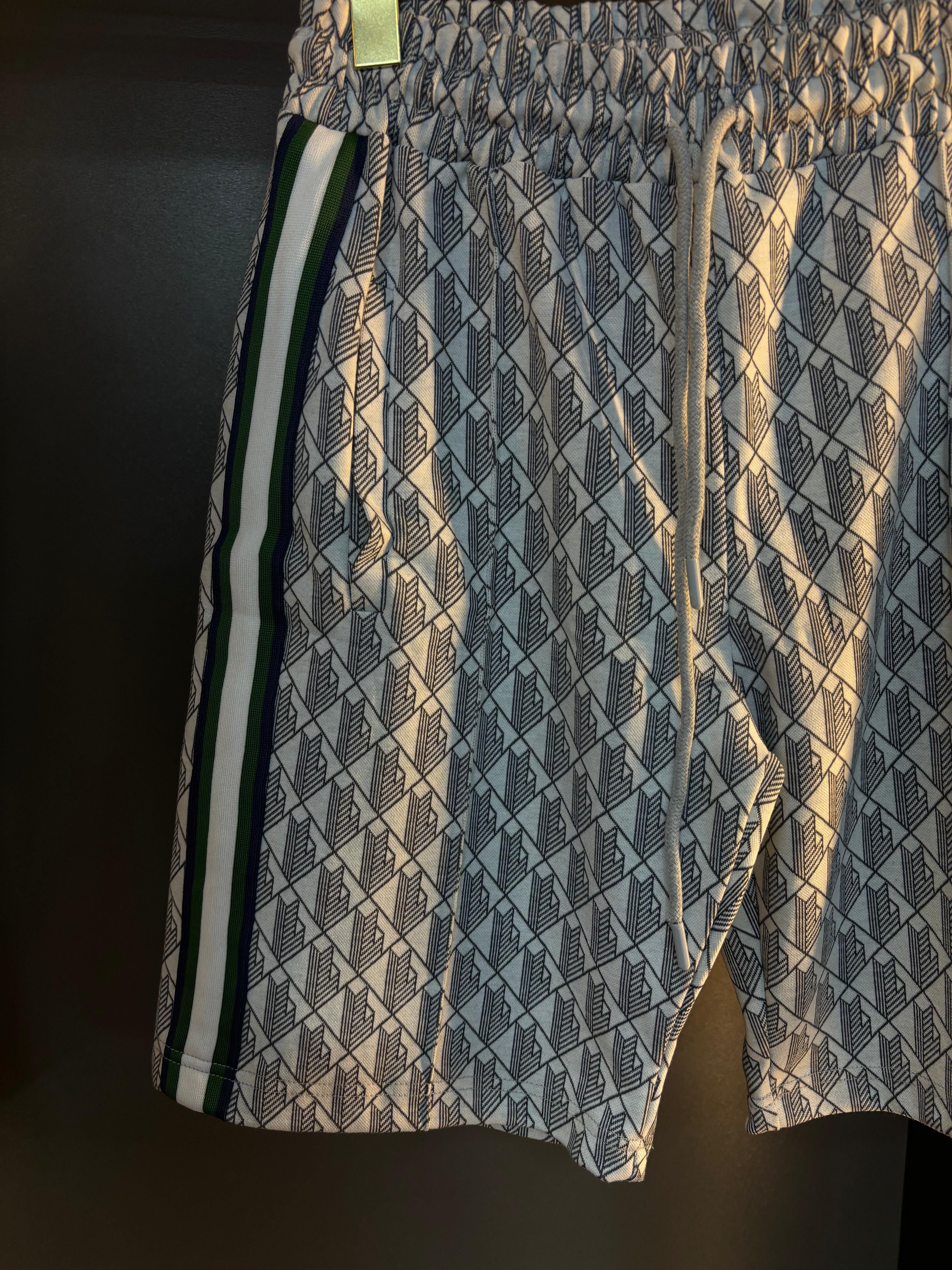 Lacoste takım
