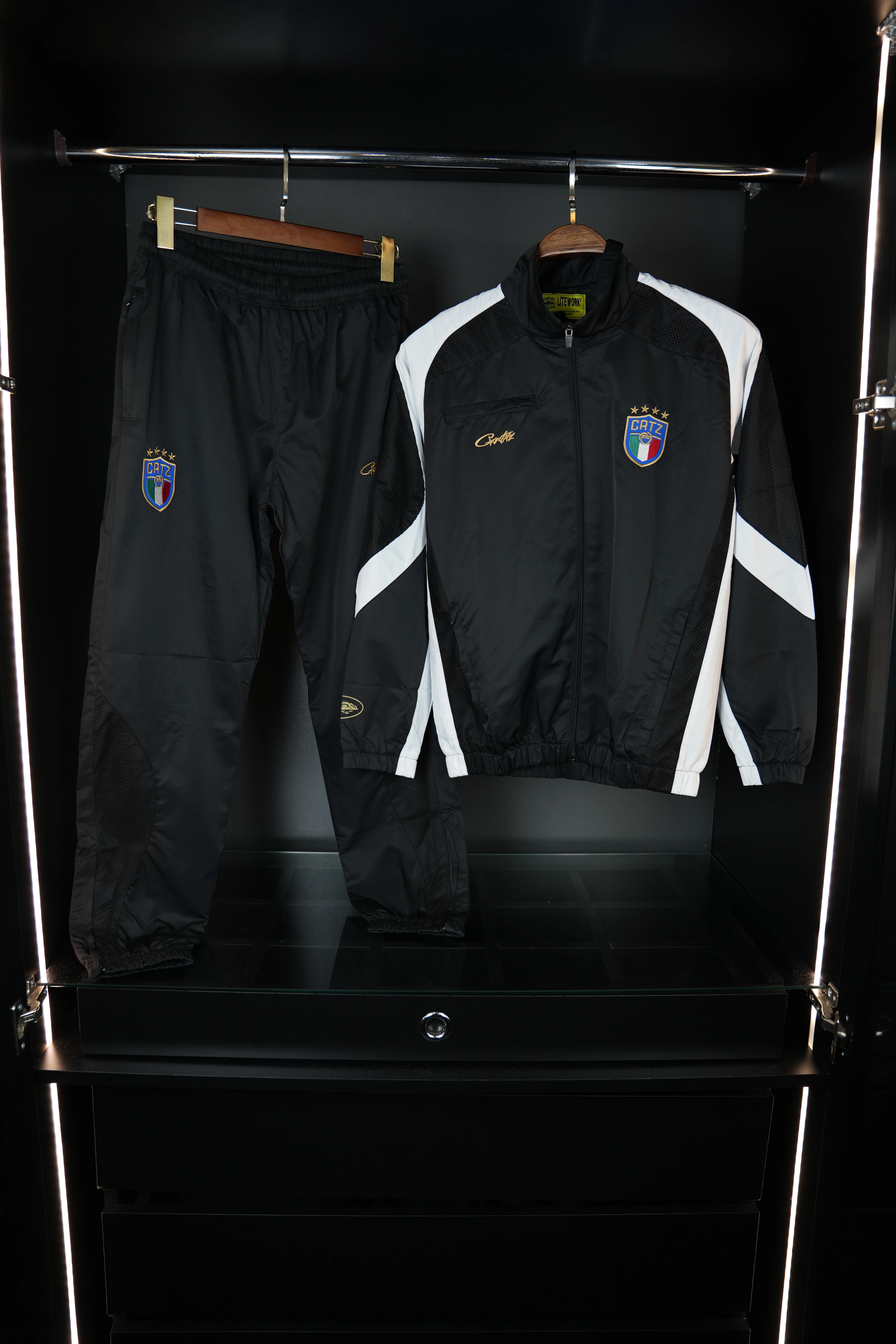 Corteiz paraşüt takım