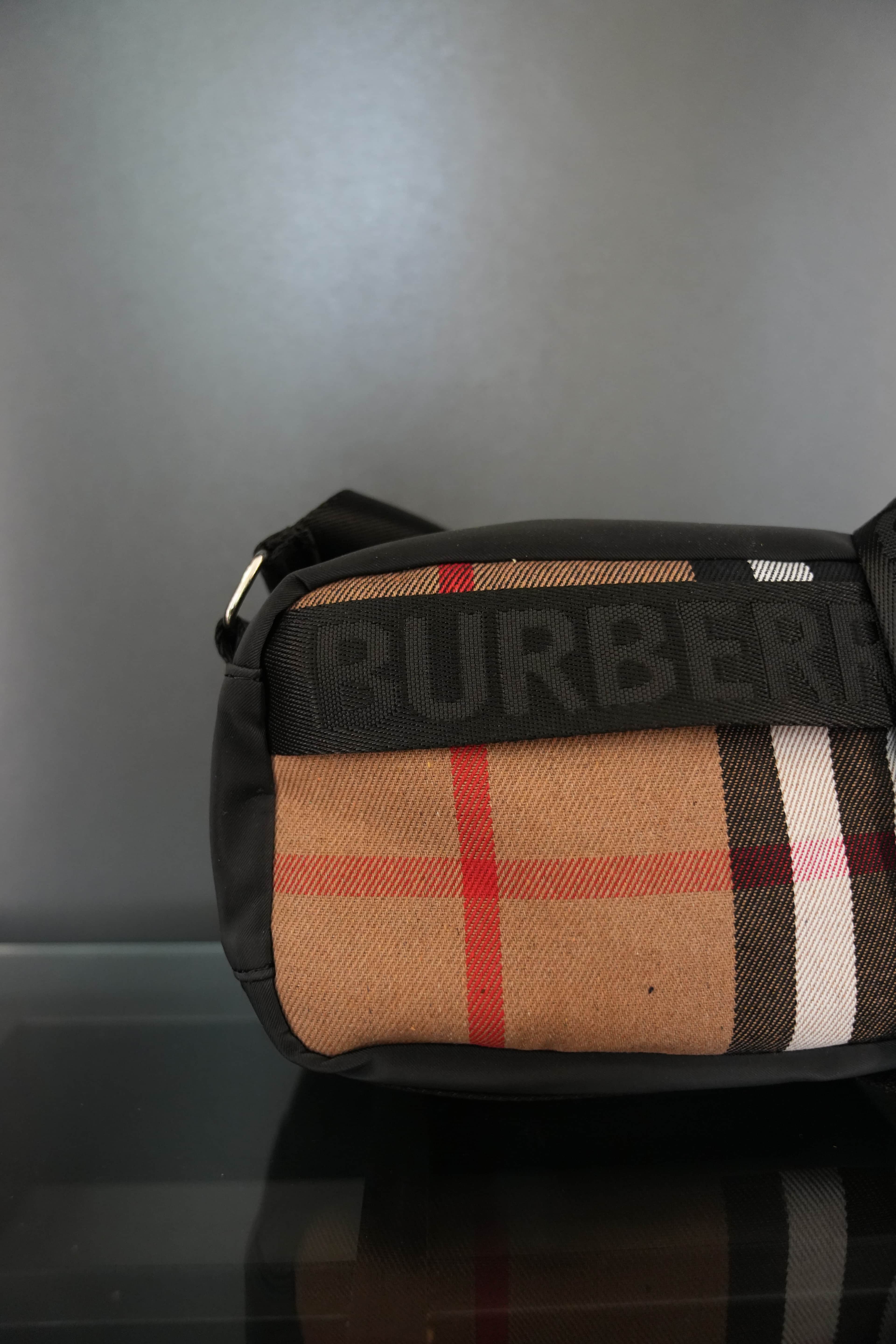 Burberry çanta