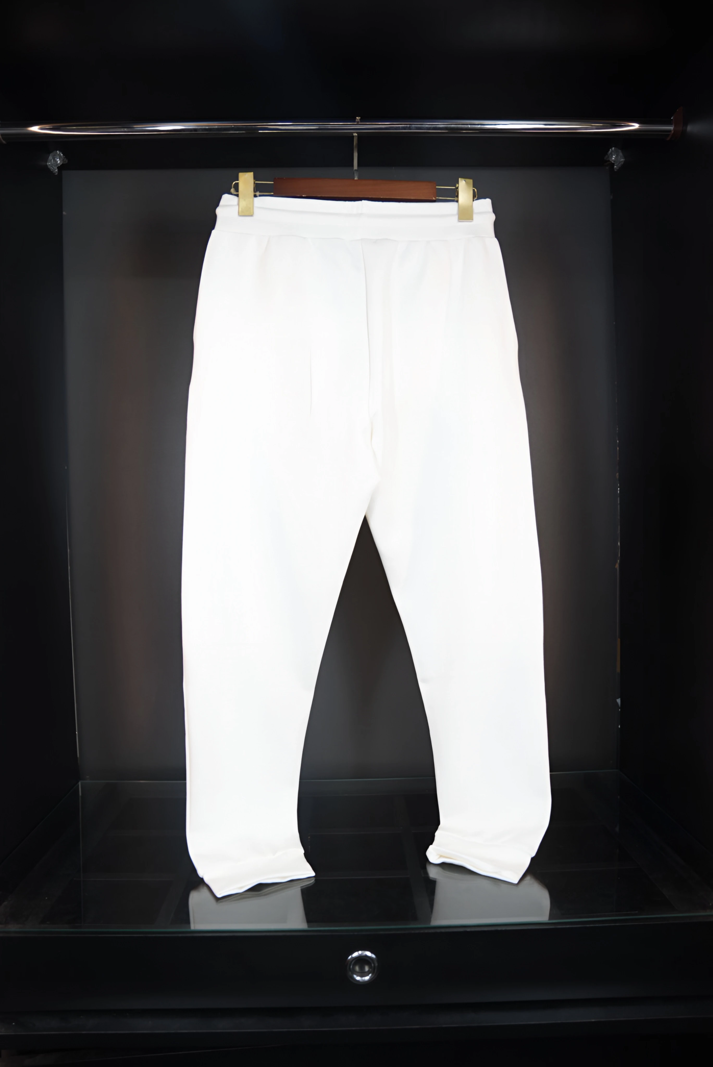 Lacoste eşofman altı