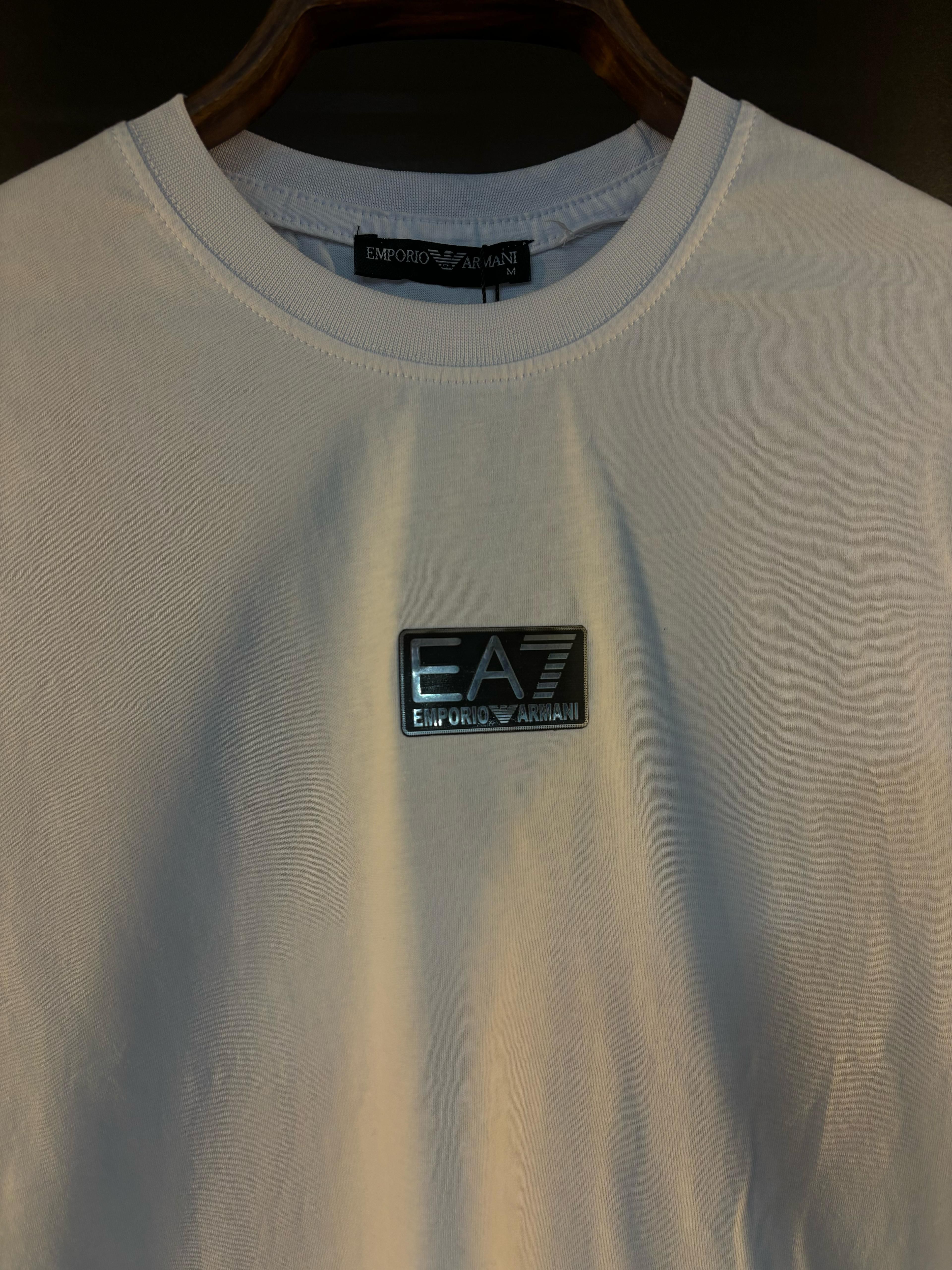 EA7 tişört