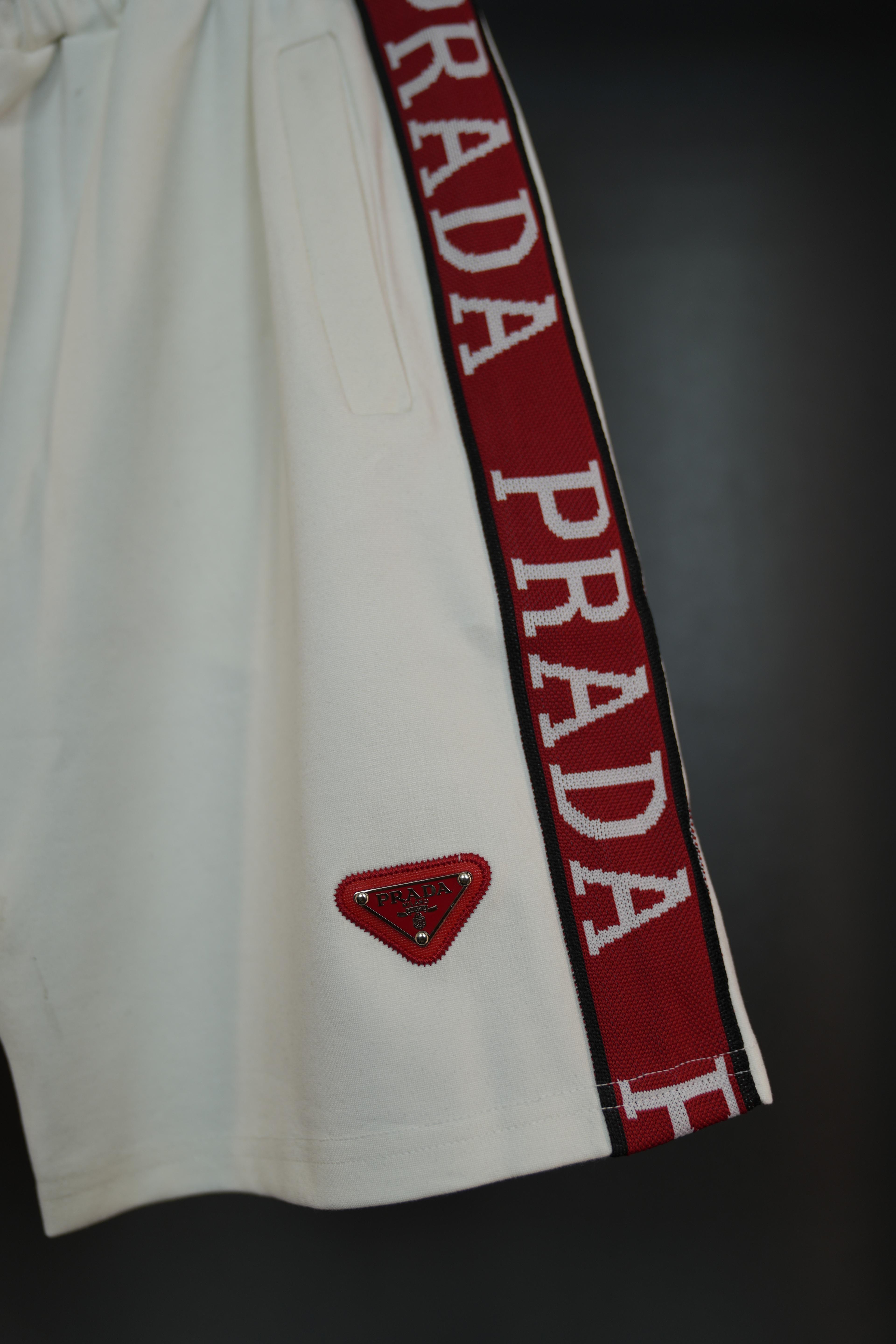 Prada şort