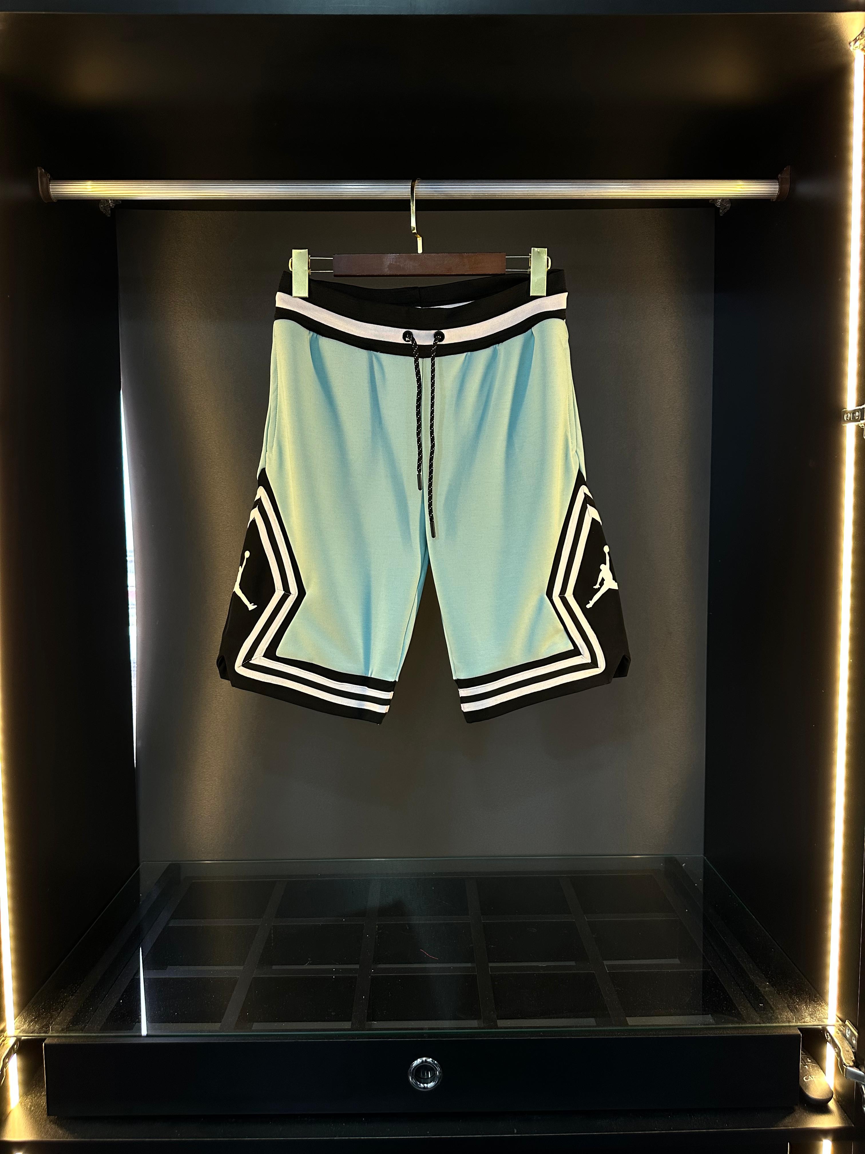 Nike jordan şort