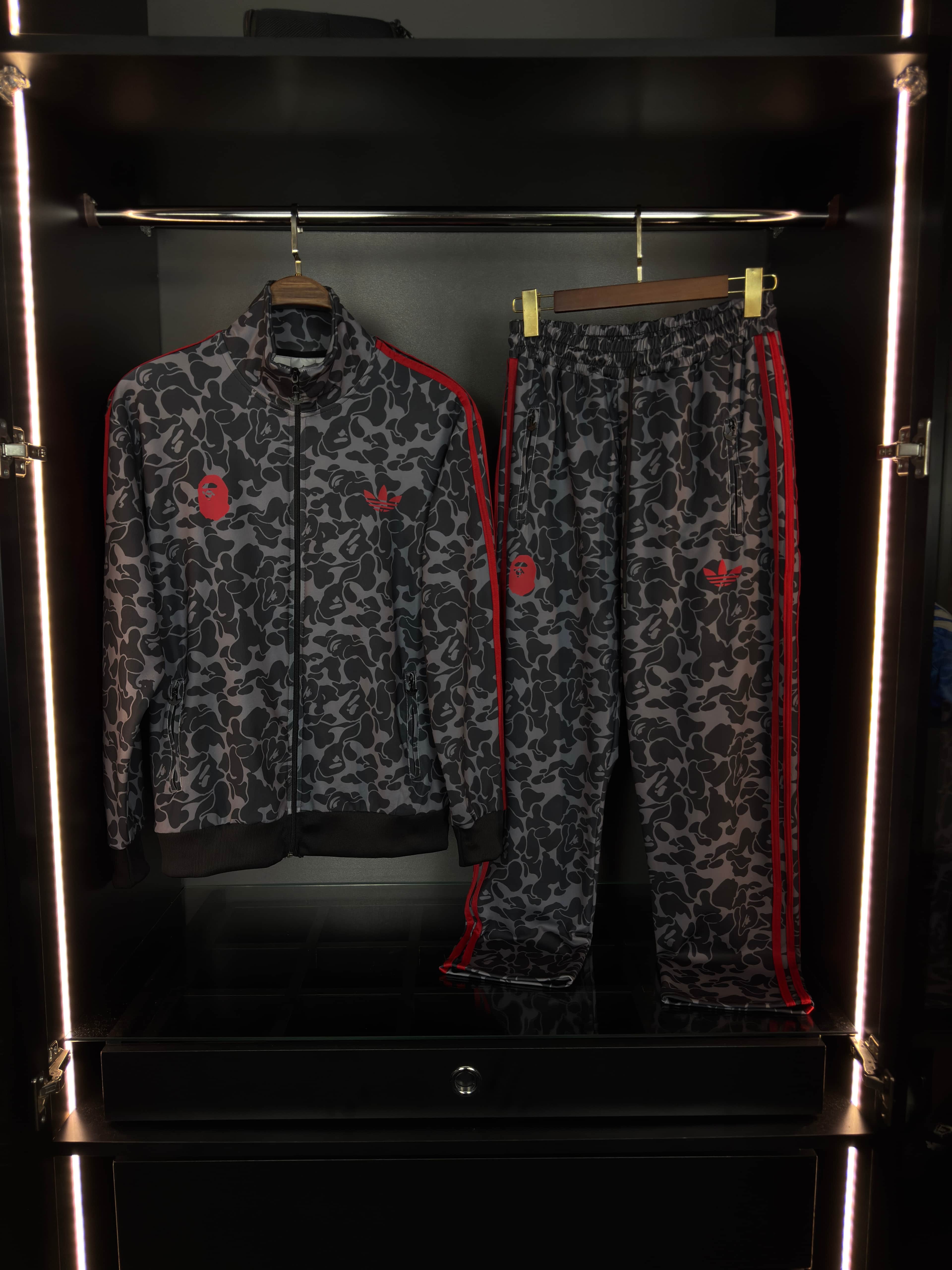 Adidas x bape eşofman takım