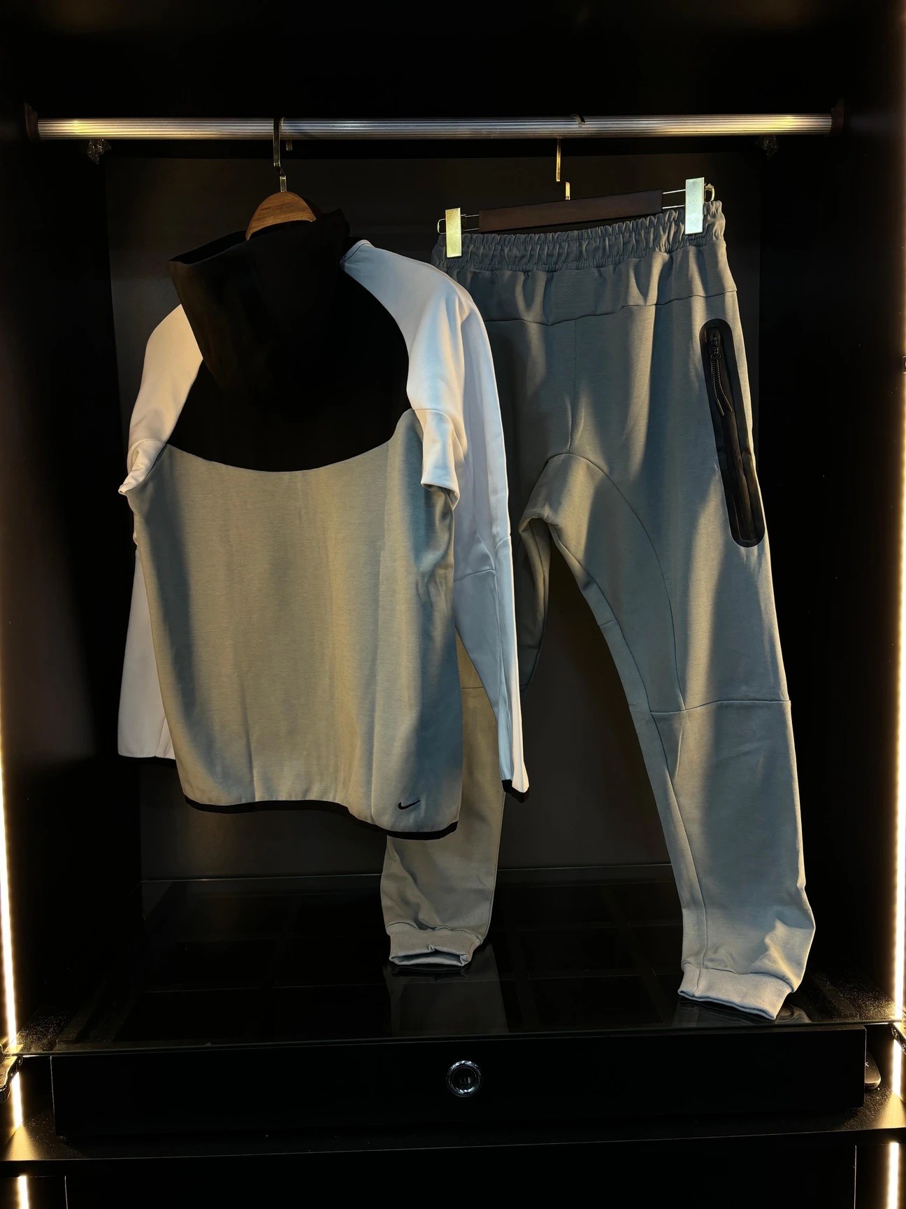 Nike tech fleece takım