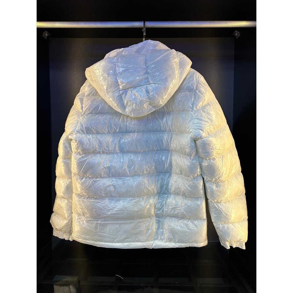 Moncler beyaz mont