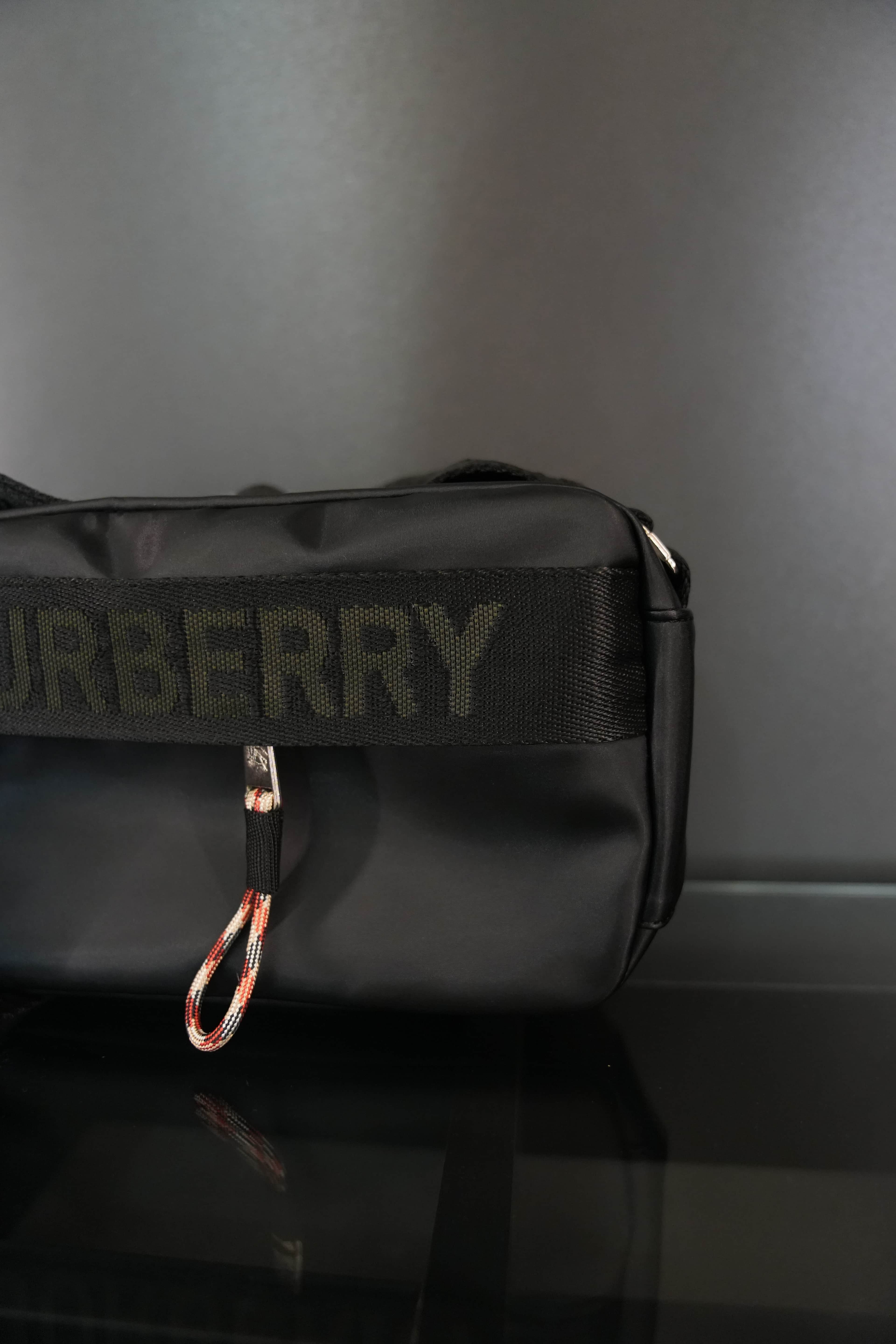 Burberry çanta